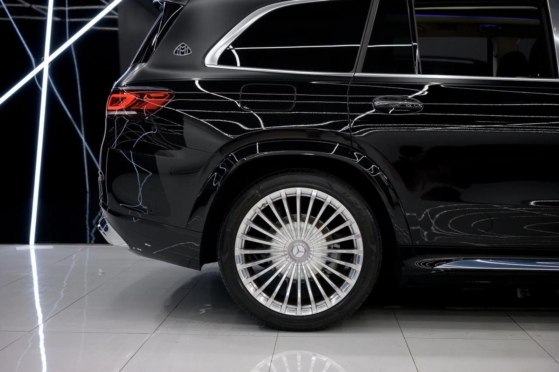 mph010_4099125680_5d7a6da3d71d436690052bb2b728084b_043374e680