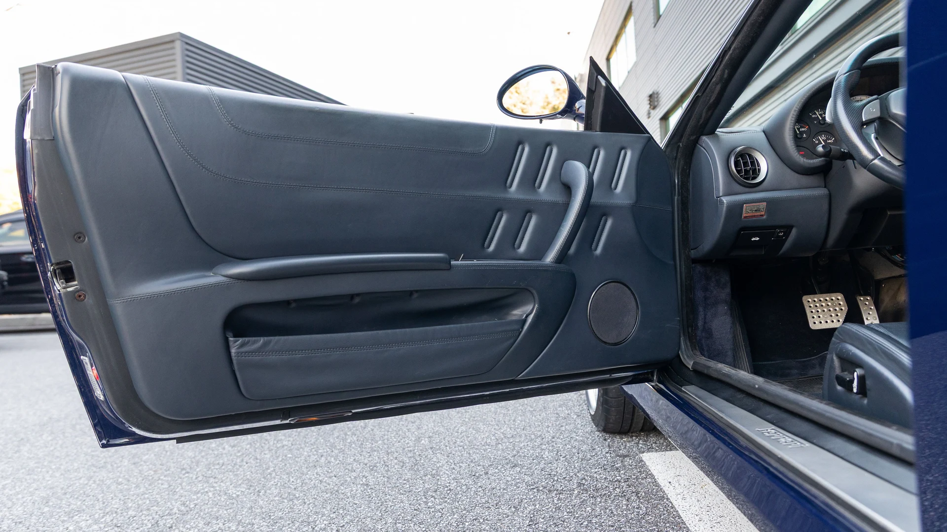 mph010_4101909454_726ba5dc3f2a4c17833e9968f42883f6_6807b9188a