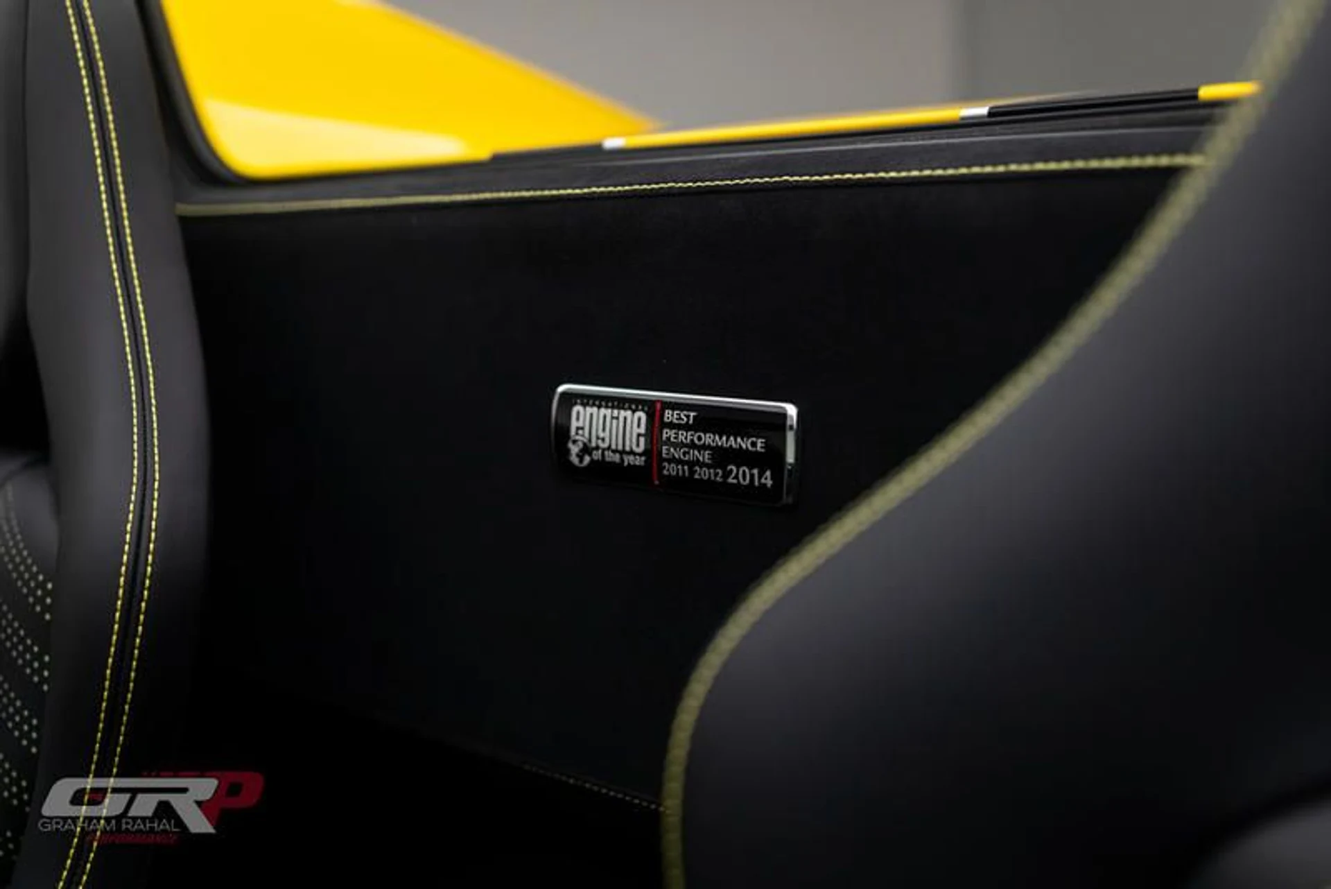 mph010_4104464151_56_CE_56_D3_1_DA_9_43_E4_A898_CEABB_006_EA_5_C_a04c89cc6b