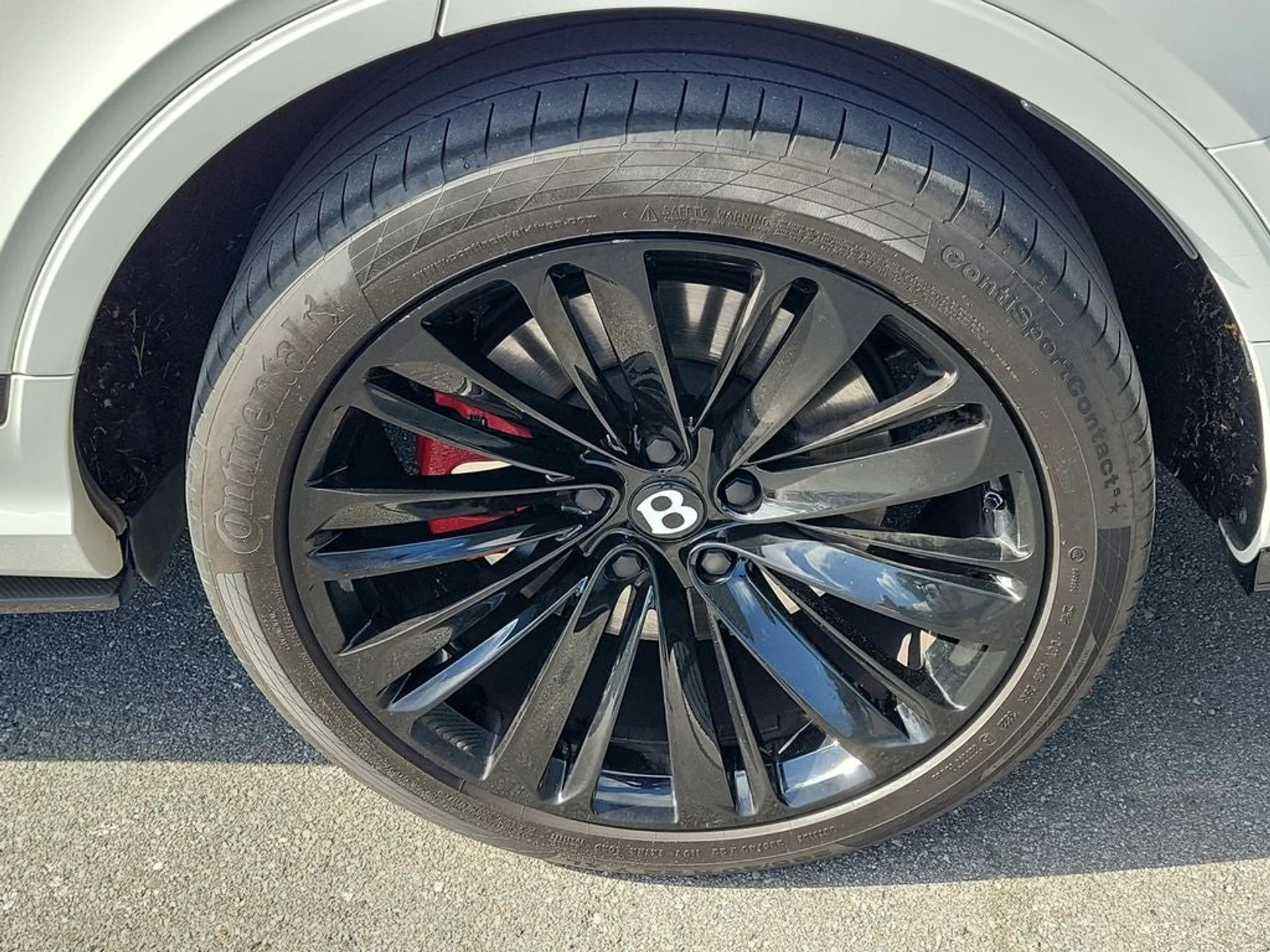 mph010_4108199020_11_f28f3494d1