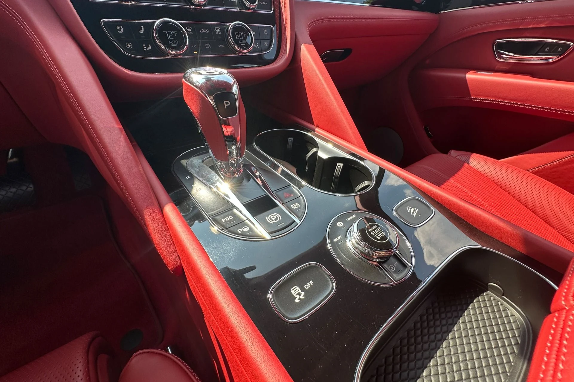 mph010_4109138564_Used_2022_Bentley_Bentayga_V8_1786356004_b26c05b574