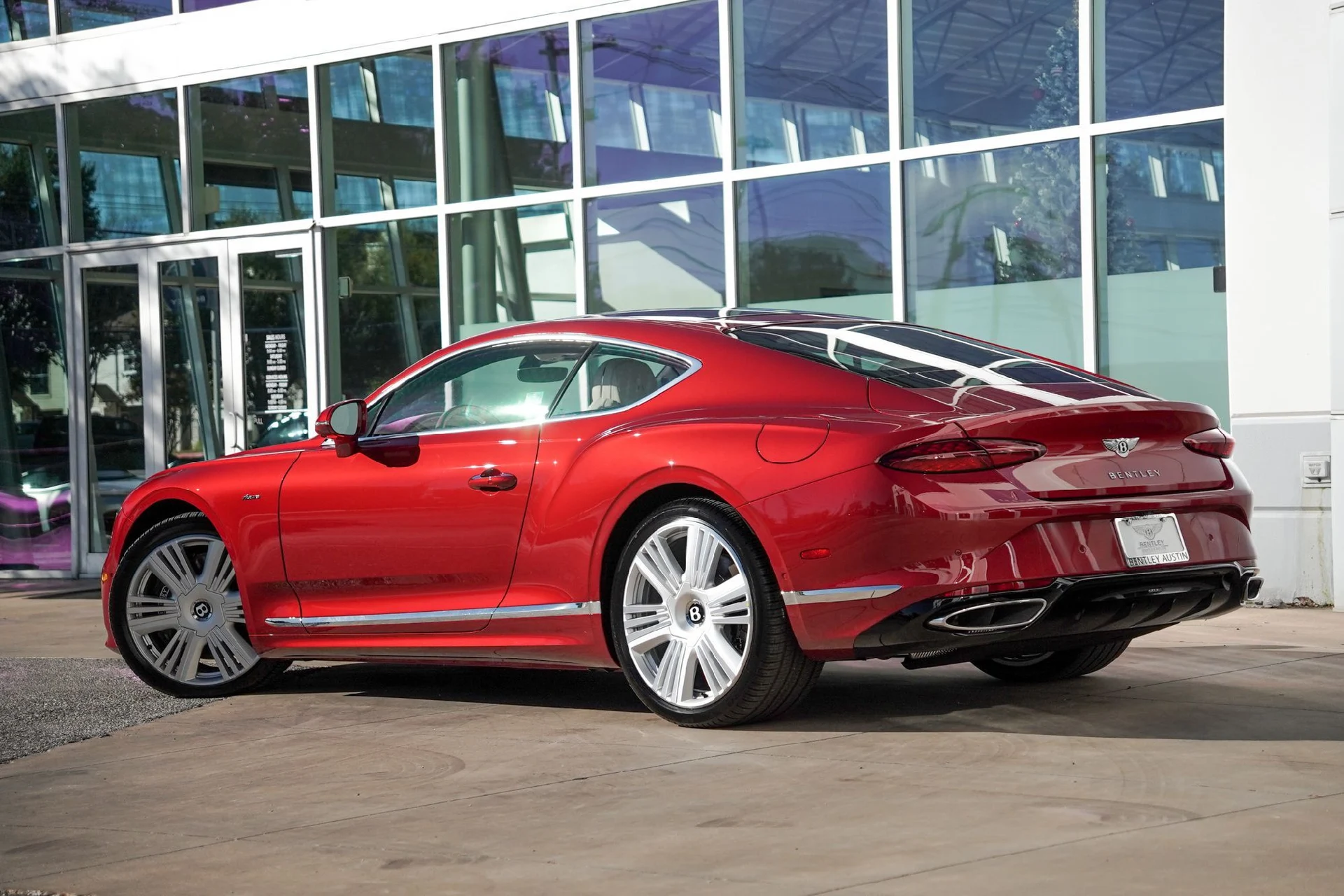 mph010_4111583007_Hi_Tech_Luxury_Imports_LLC_SCBCP_2_ZG_7_TC_025259_image_10_b22463bb0d