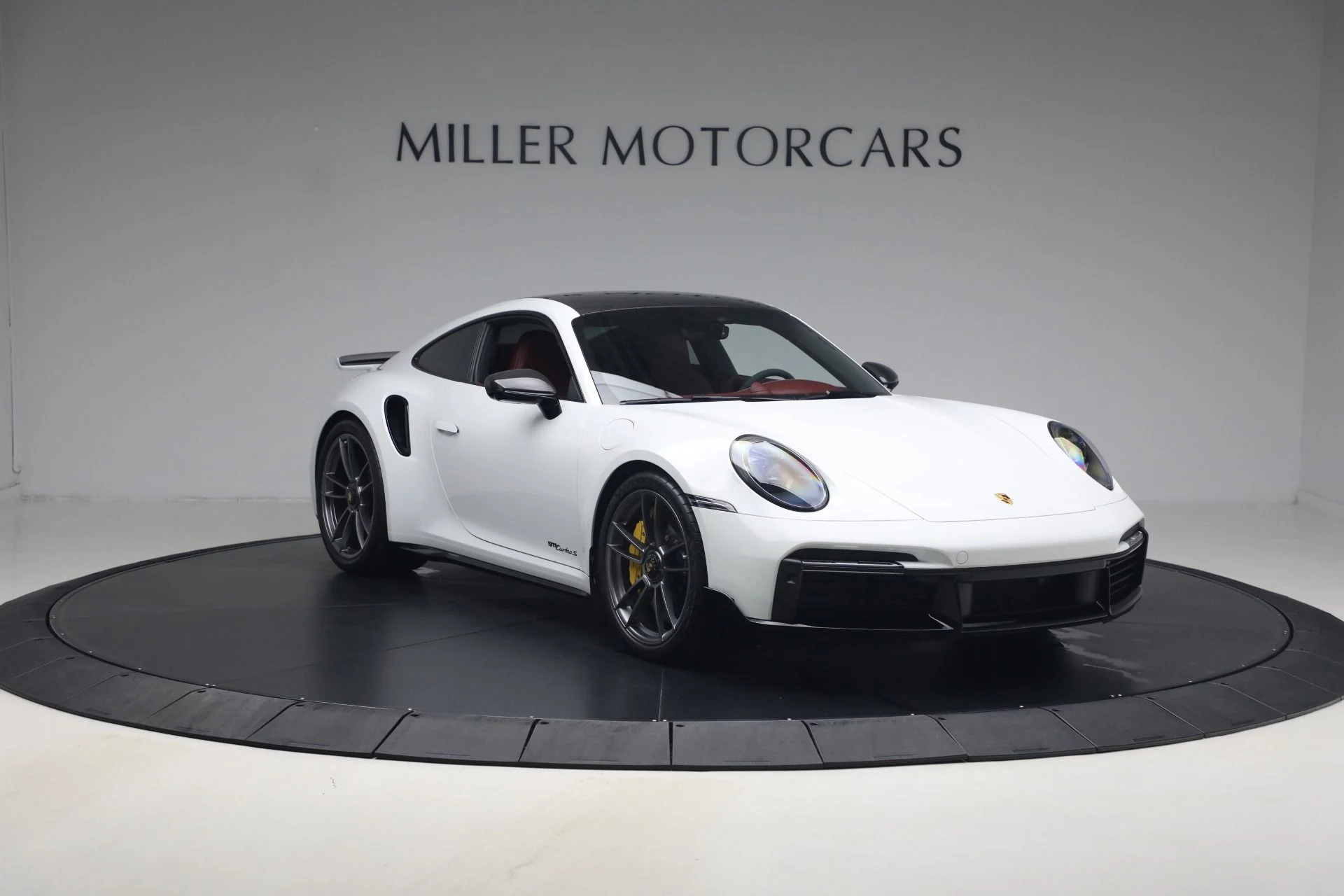 mph010_4113132920_Used_2022_Porsche_911_Turbo_S_1782750137_afa6abcad0