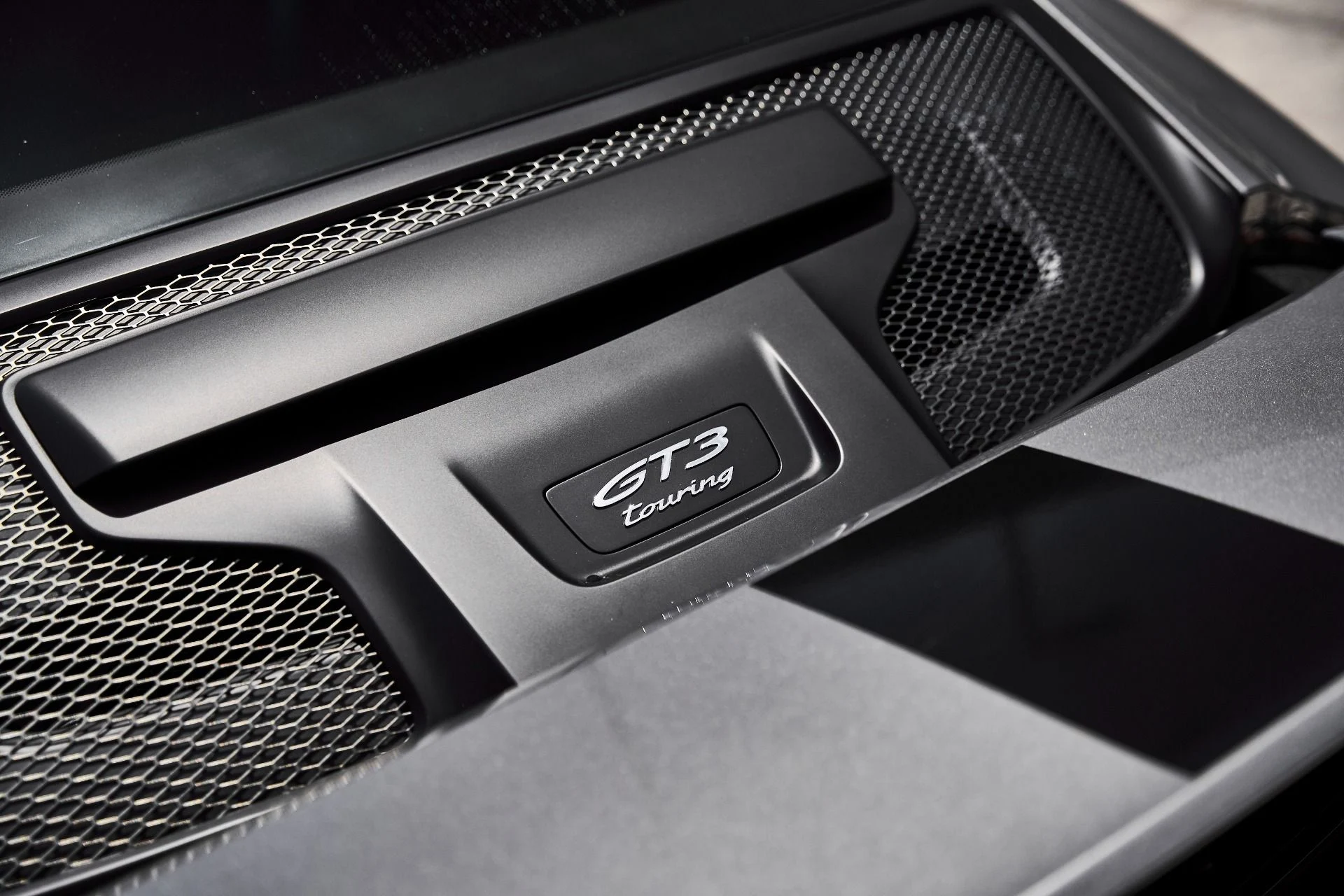 mph010_4122377377_Used_2022_Porsche_911_GT_3_1778712483_f63224fa6b
