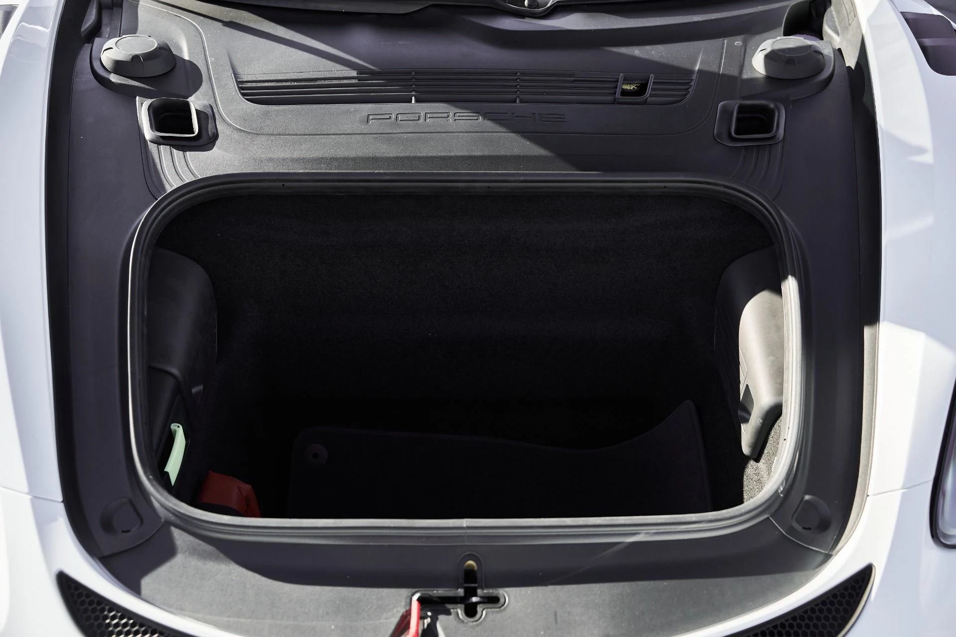 mph010_4123050157_Used_2025_Porsche_718_Cayman_GT_4_RS_1766025471_0bf7407582