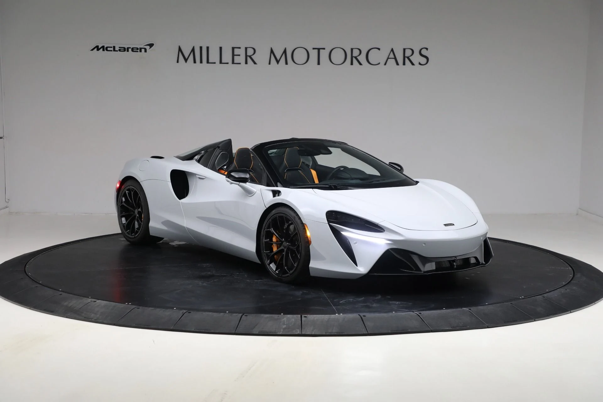 mph010_4127171032_New_2025_Mc_Laren_Artura_Spider_Tech_Lux_1c75d51219