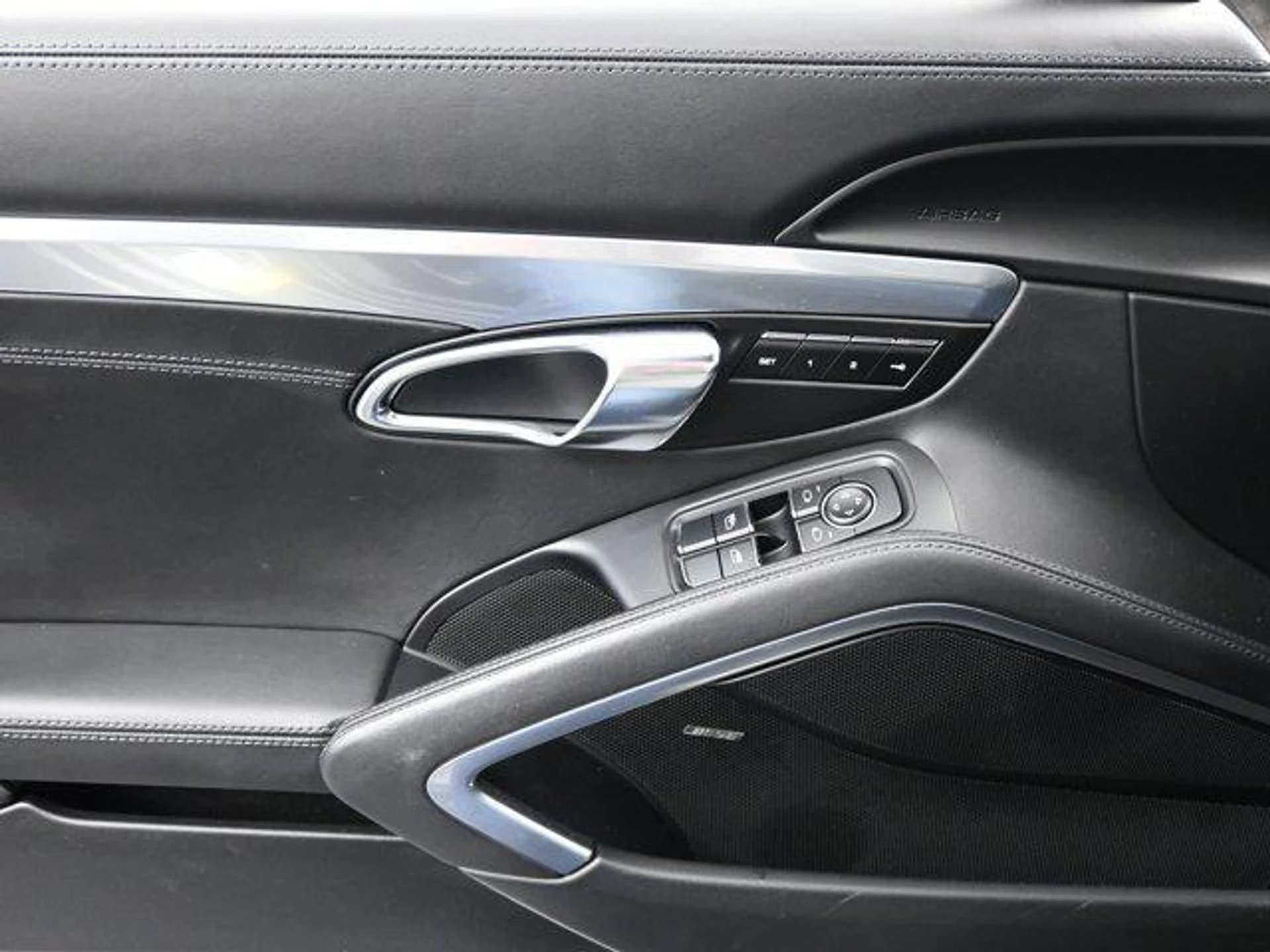 mph010_4130489366_kekp_KXEW_1_Vv0_Kc9_O91_D6v_J59n50_add4360aa0