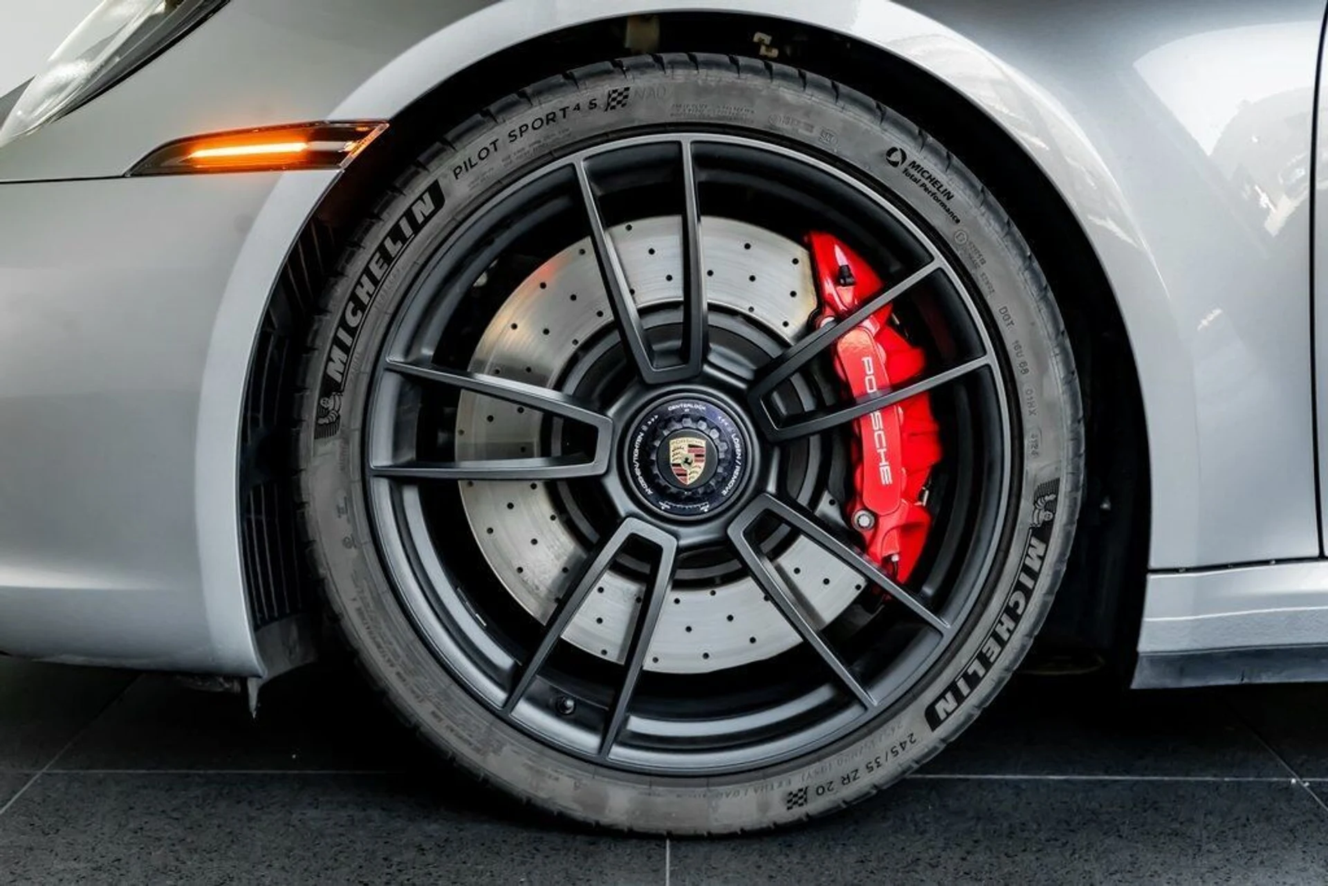 mph010_4134378530_1368c471362c40e86b9653af7891945b_0dad05d96c