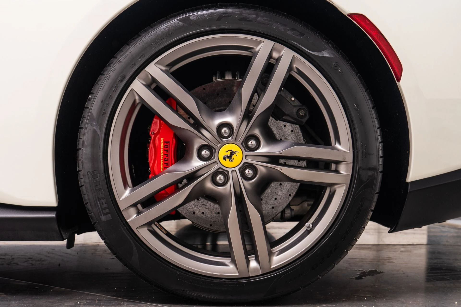 mph010_4143693536_Used_2020_Ferrari_Portofino_Low_Miles_Magneride_Suspension_Forged_Wheels_Scuderia_Shields_1759327354_fa695d444a