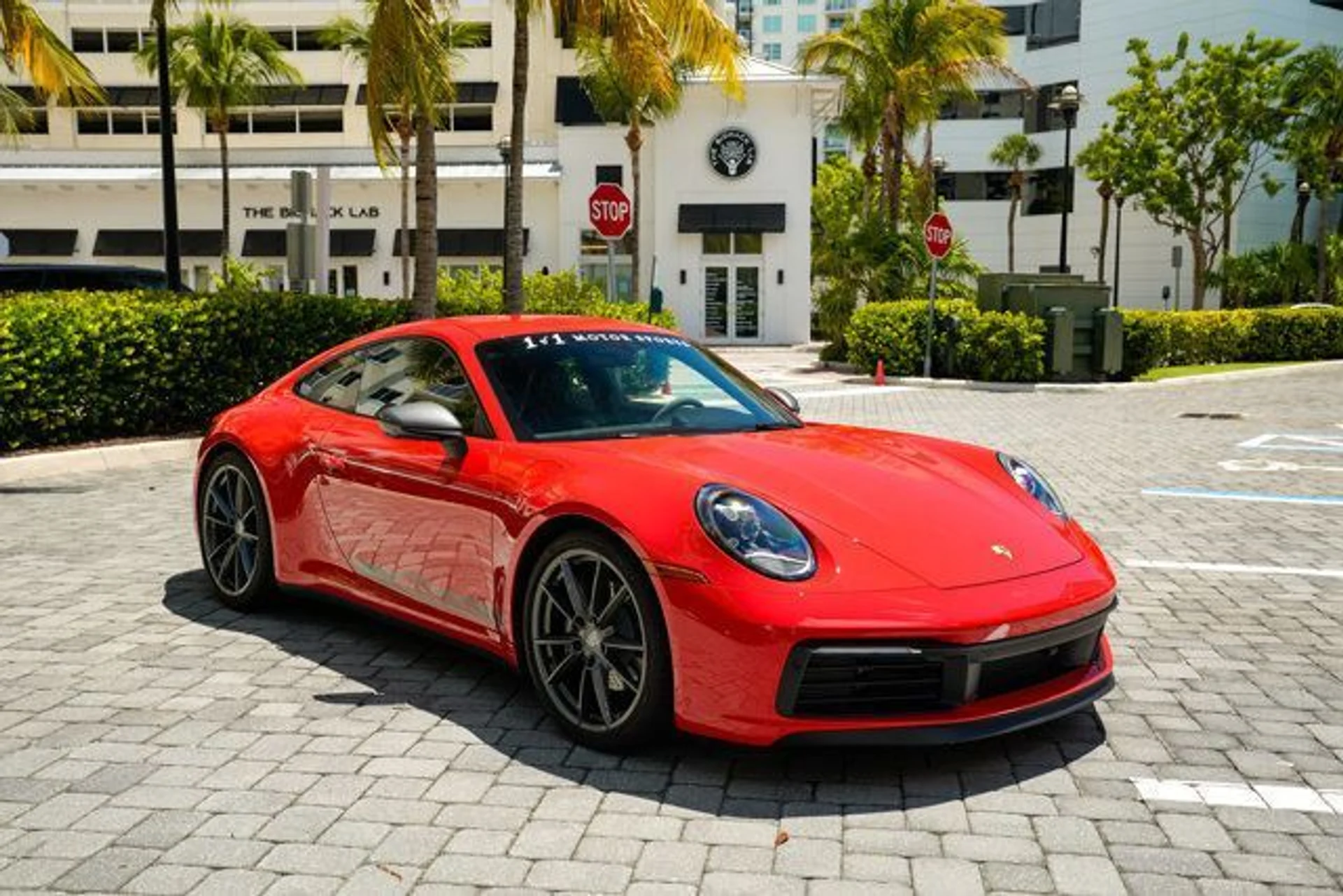 mph010_4144331879_used_2024_porsche_911_carreratcoupe_14354_22898234_11_640_bbd05580a5