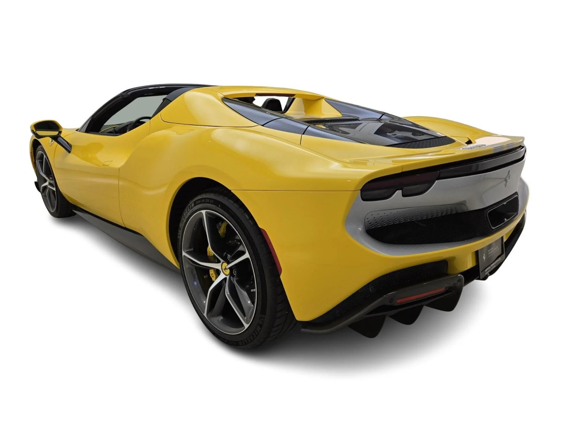 mph010_4145238493_Used_2023_Ferrari_296_GTS_1749124437_aaca84b379