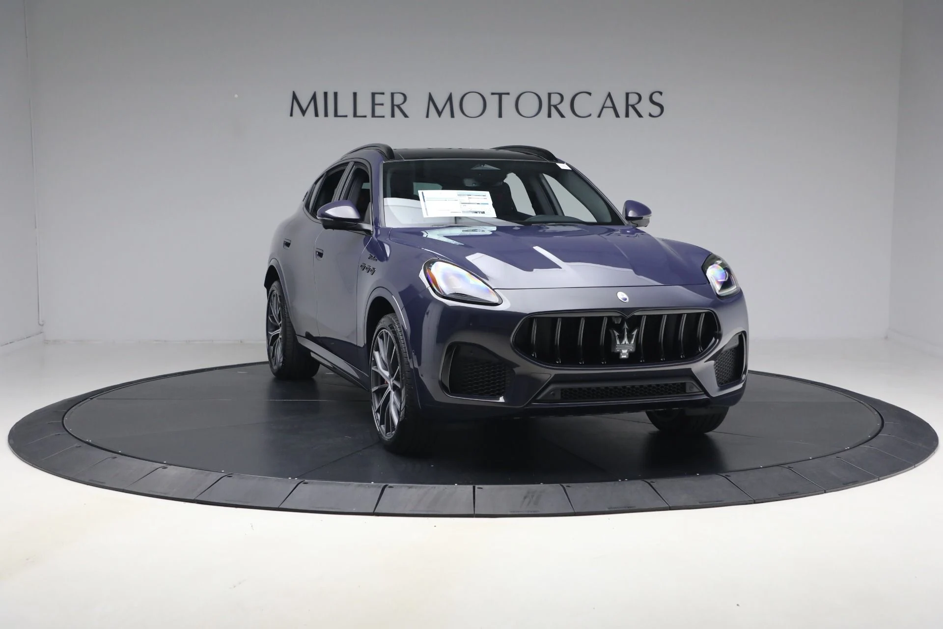 mph010_4163405040_New_2026_Maserati_Grecale_Modena_V6_1777731031_cbfc7f46a3