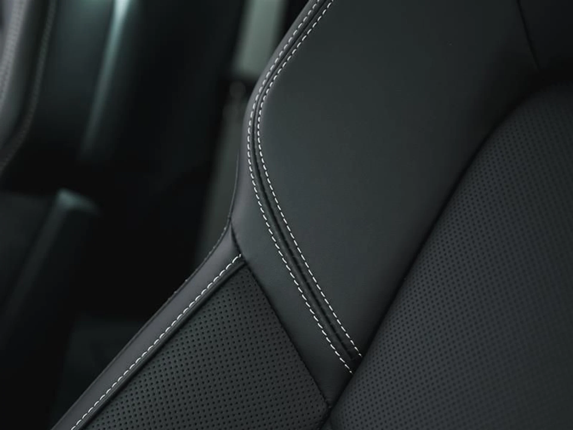 mph010_4169981299_v5x2neaz_6a08c0b729