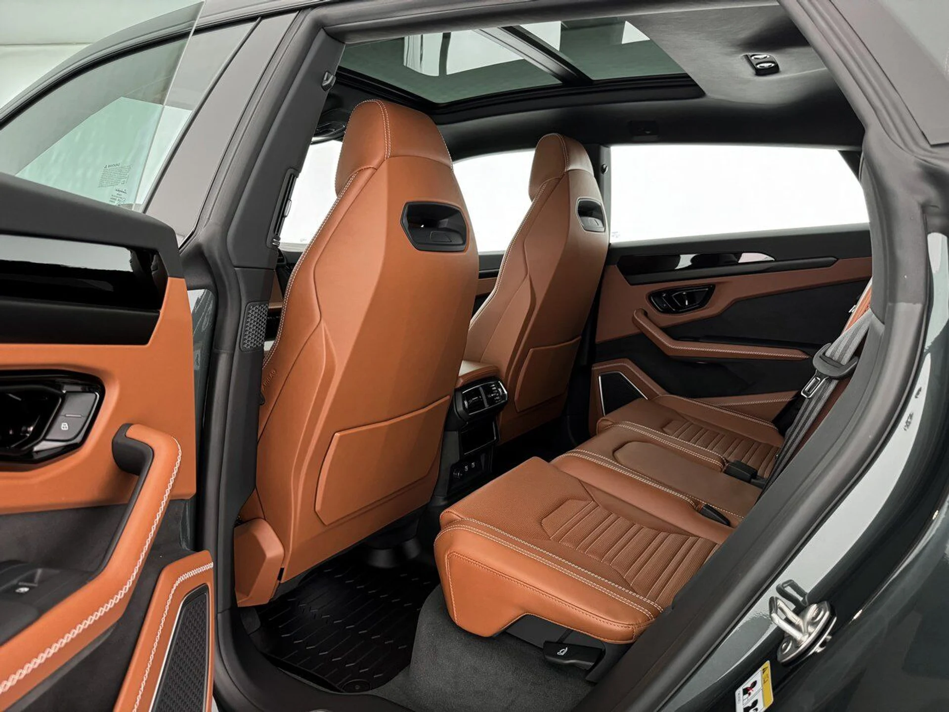 mph010_4175449713_ce05972c3274f8ba00f8977c20a79839_d402c028b6