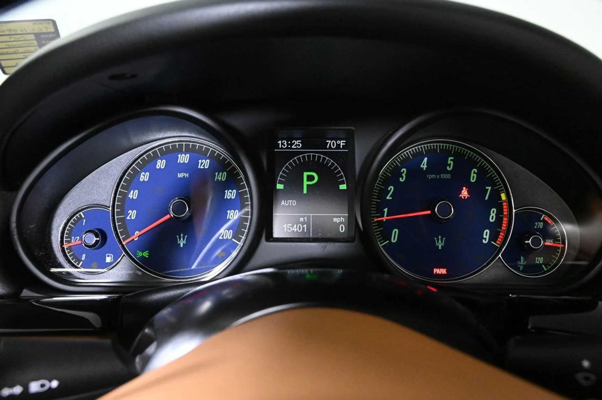 mph010_4177706132_used_2019_maserati_granturismo_sport_11350_23000858_10_1024_3e9f399b21