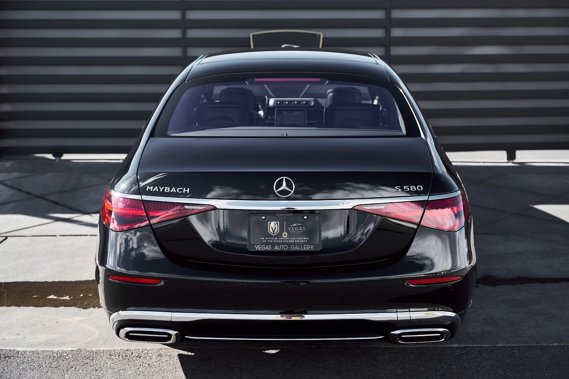 mph010_4182732875_Used_2025_Mercedes_Benz_S_Class_Maybach_S_580_1769305261_adc75111a8