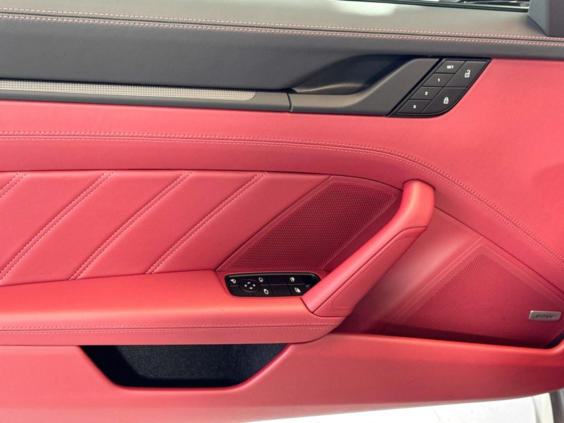 mph010_4183865597_c1bcb523443832e3a51b07c5ba9fe5e1_4acf29a29e