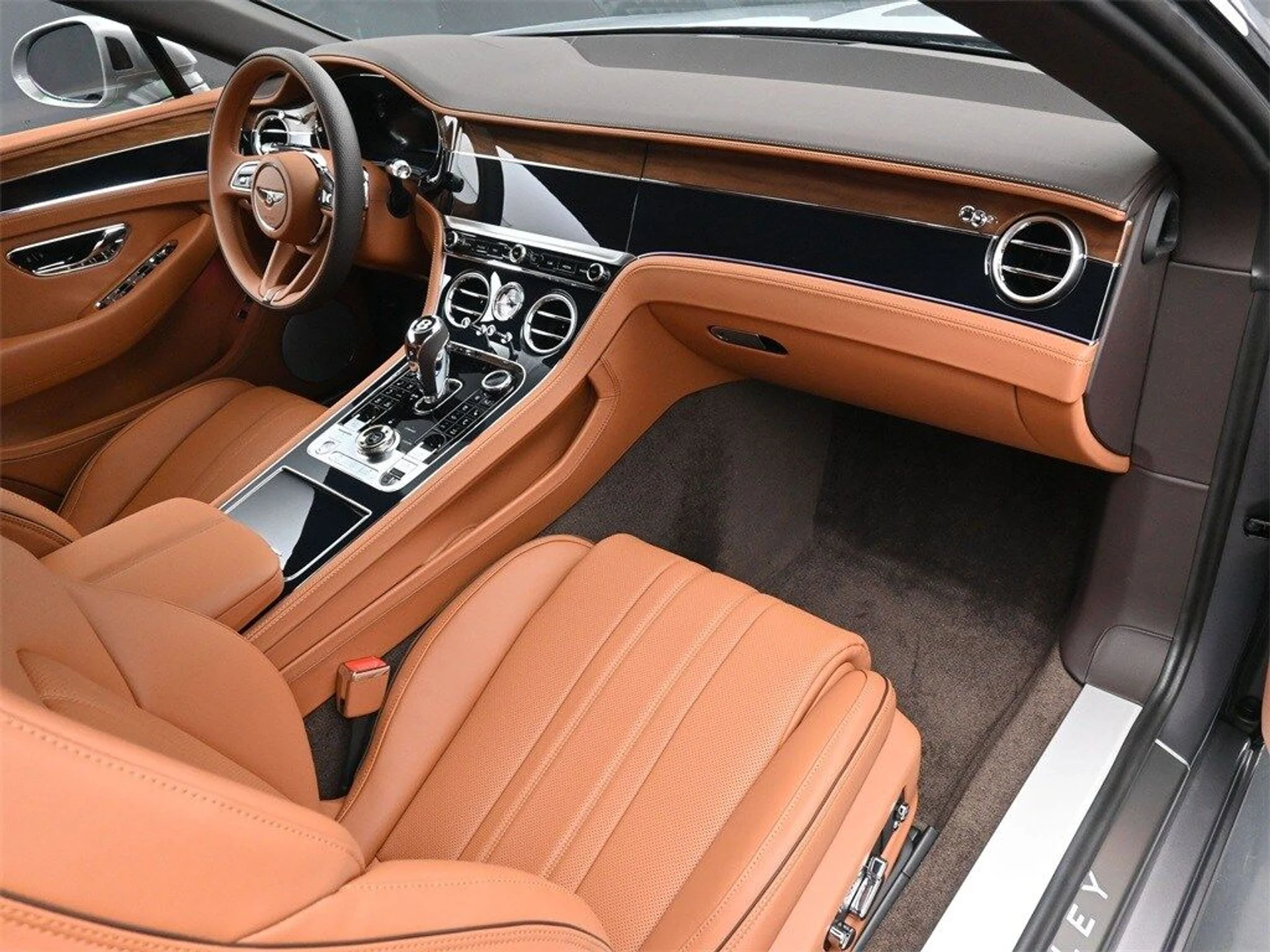 mph010_4203402134_c2311240039af9a1d8cc7153971edaffx_af36d410d9