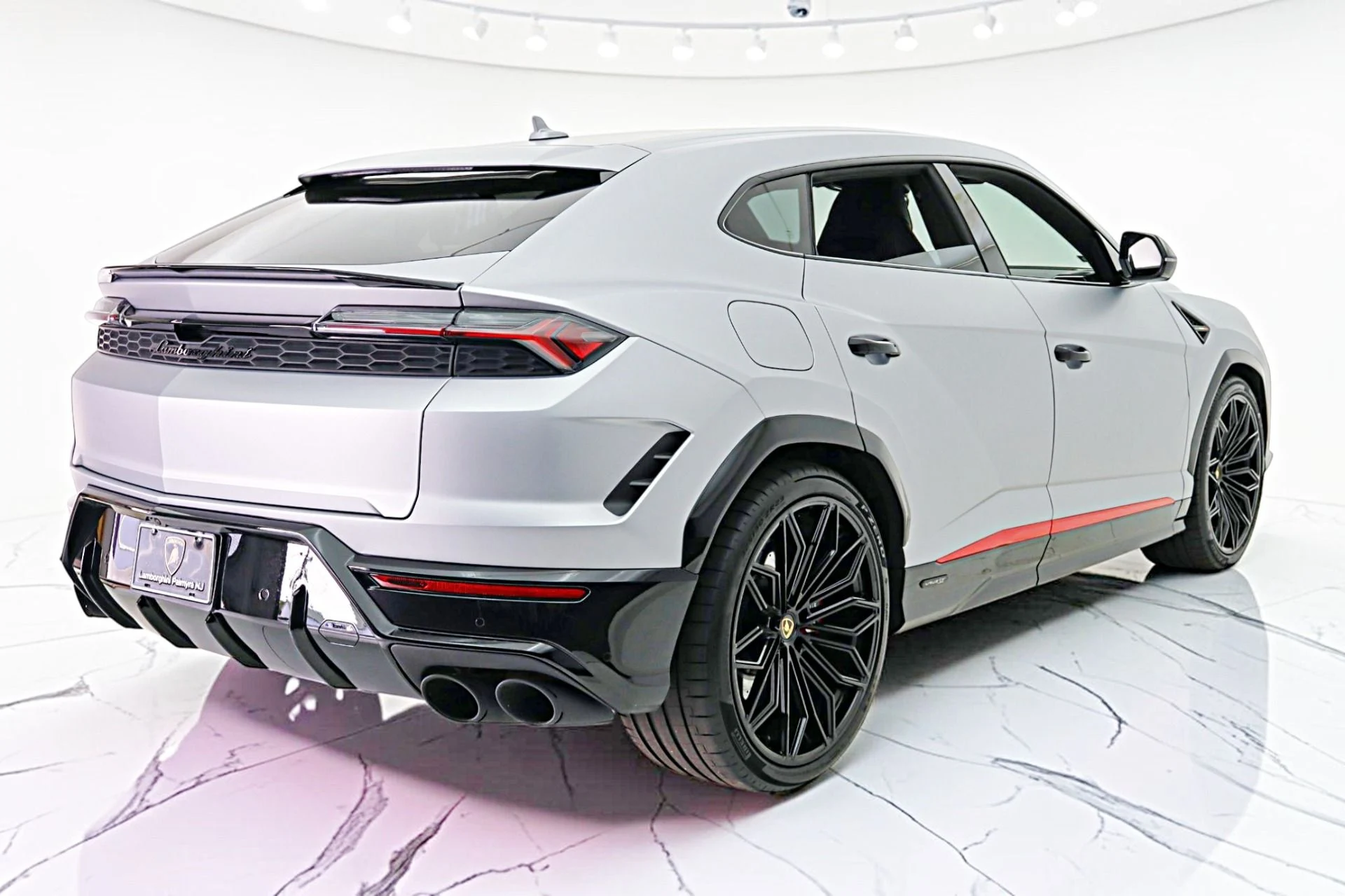 mph010_420692796_Used_2025_Lamborghini_Urus_SELEASE_OPTIONS_AVAILABLE_01839bec3a