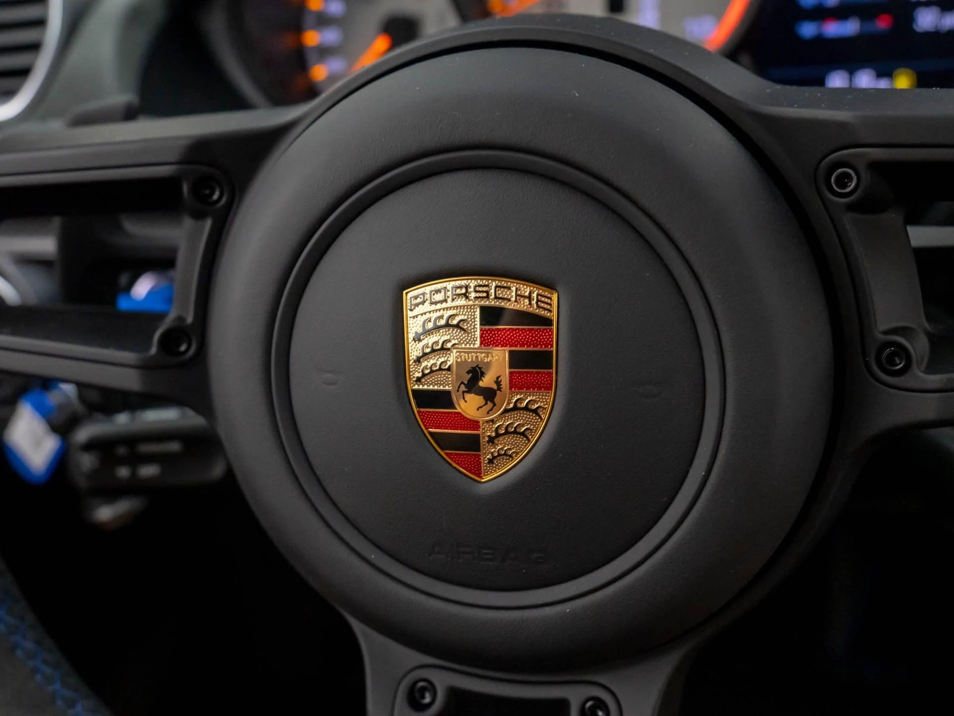 mph010_4218003524_098bdf51ed0b50b5e197b2801414bec3x_8fdf9565c5