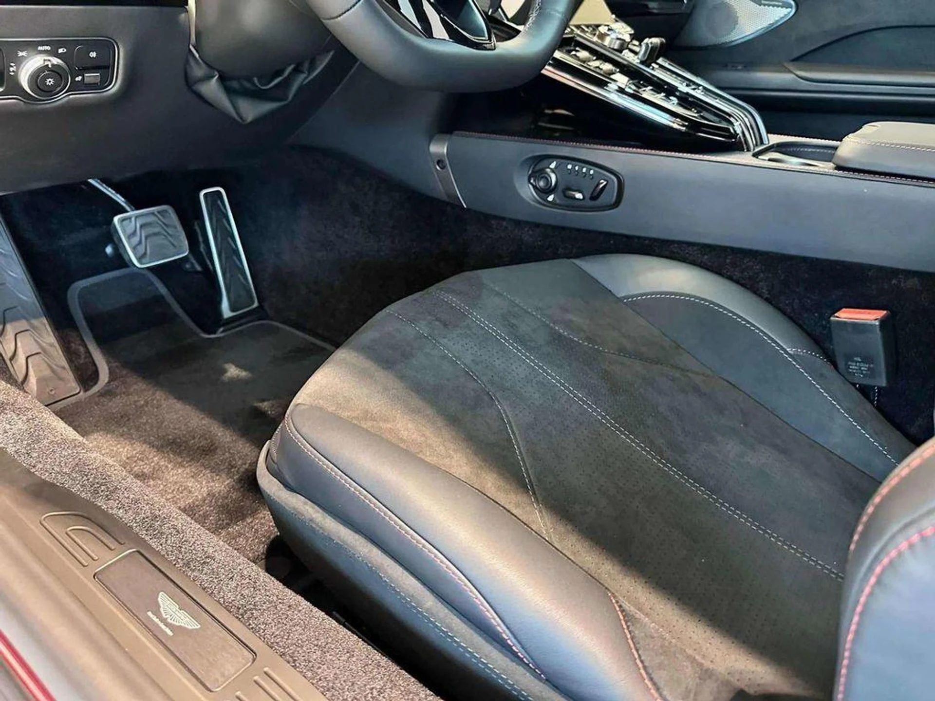 mph010_4218172942_6_Ll_Ijhnmub_Kx_Iou74l_GAVN_s_DDQ_636cad0db7