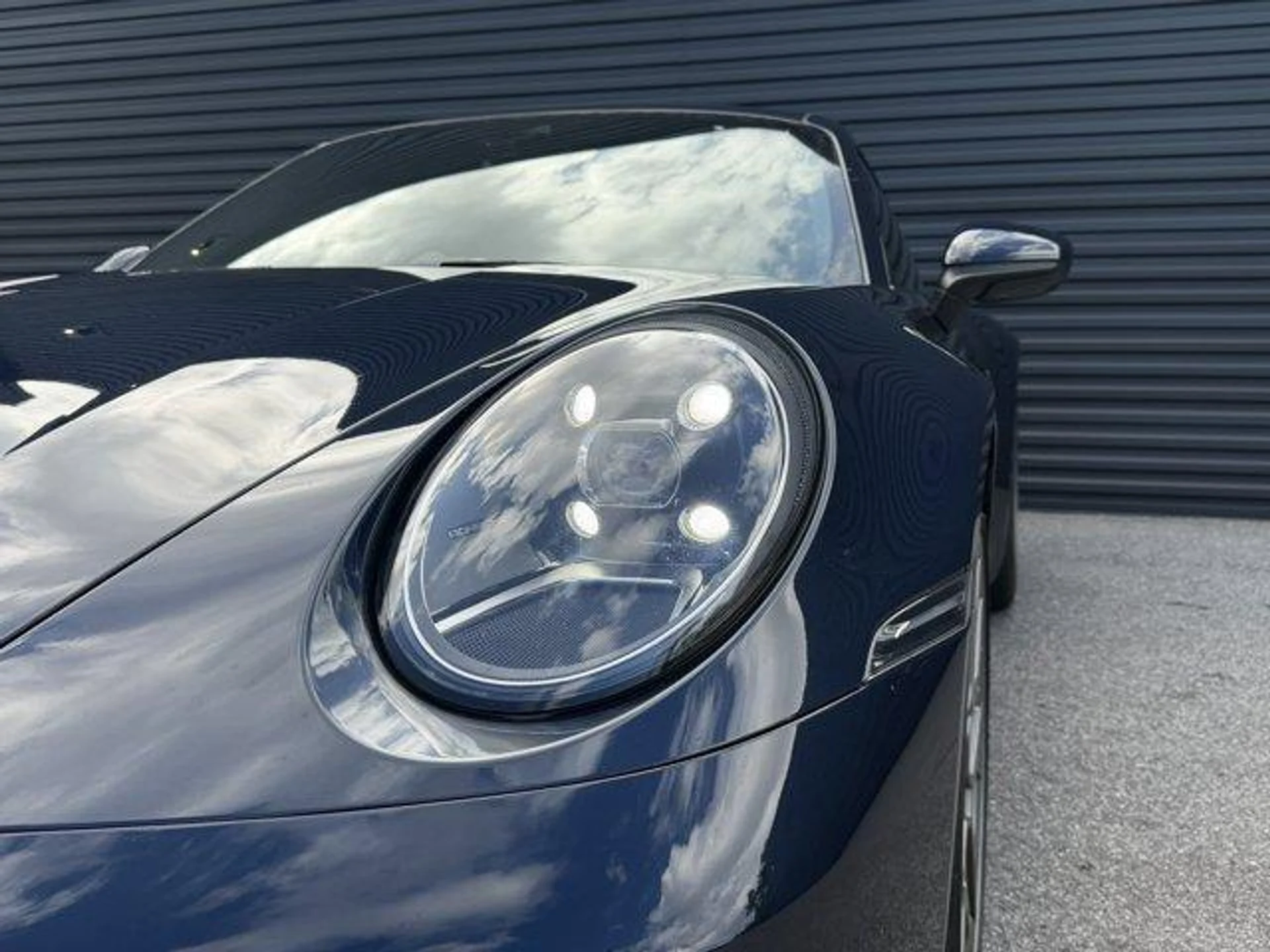 mph010_4218176593_xa5_I6ybs7bdorb_Cx_GLVKKZT_Vt_ME_922c3ed7f9