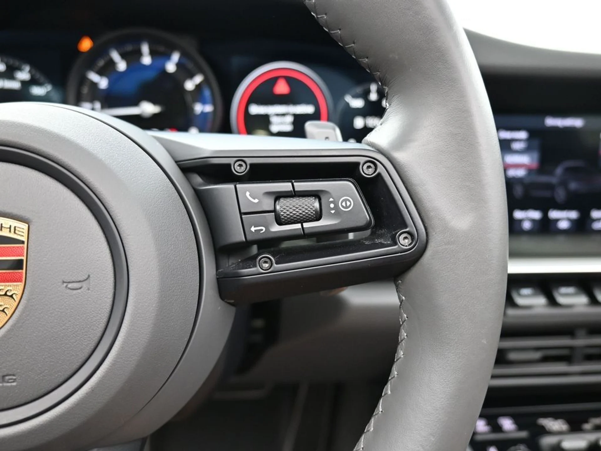 mph010_4218475324_92b81b497b516b22883f313e71eb430d_e0979baaeb