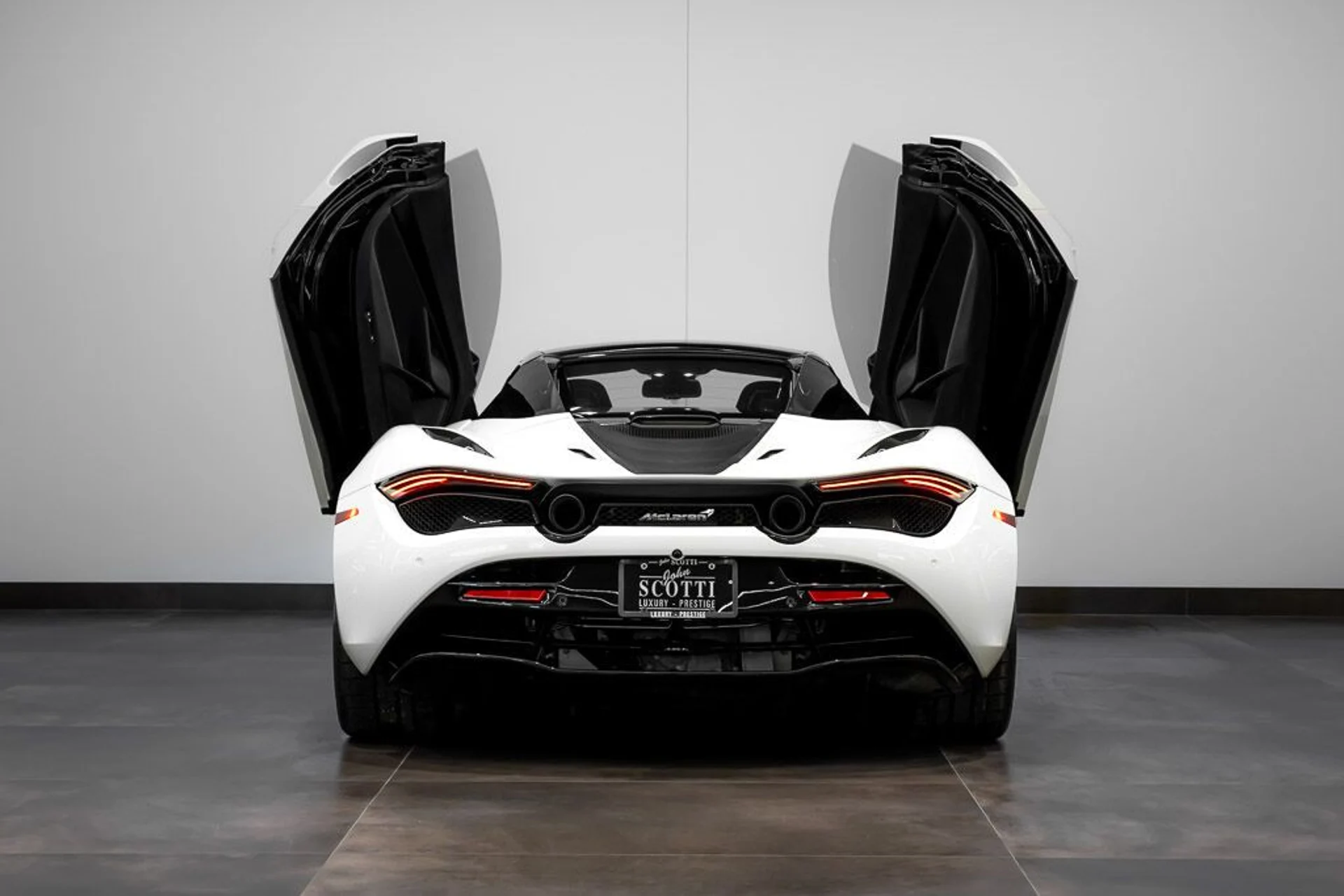 mph010_4222949243_mclaren_720s_2020_jpg_v_1758918548_e46f267ccb