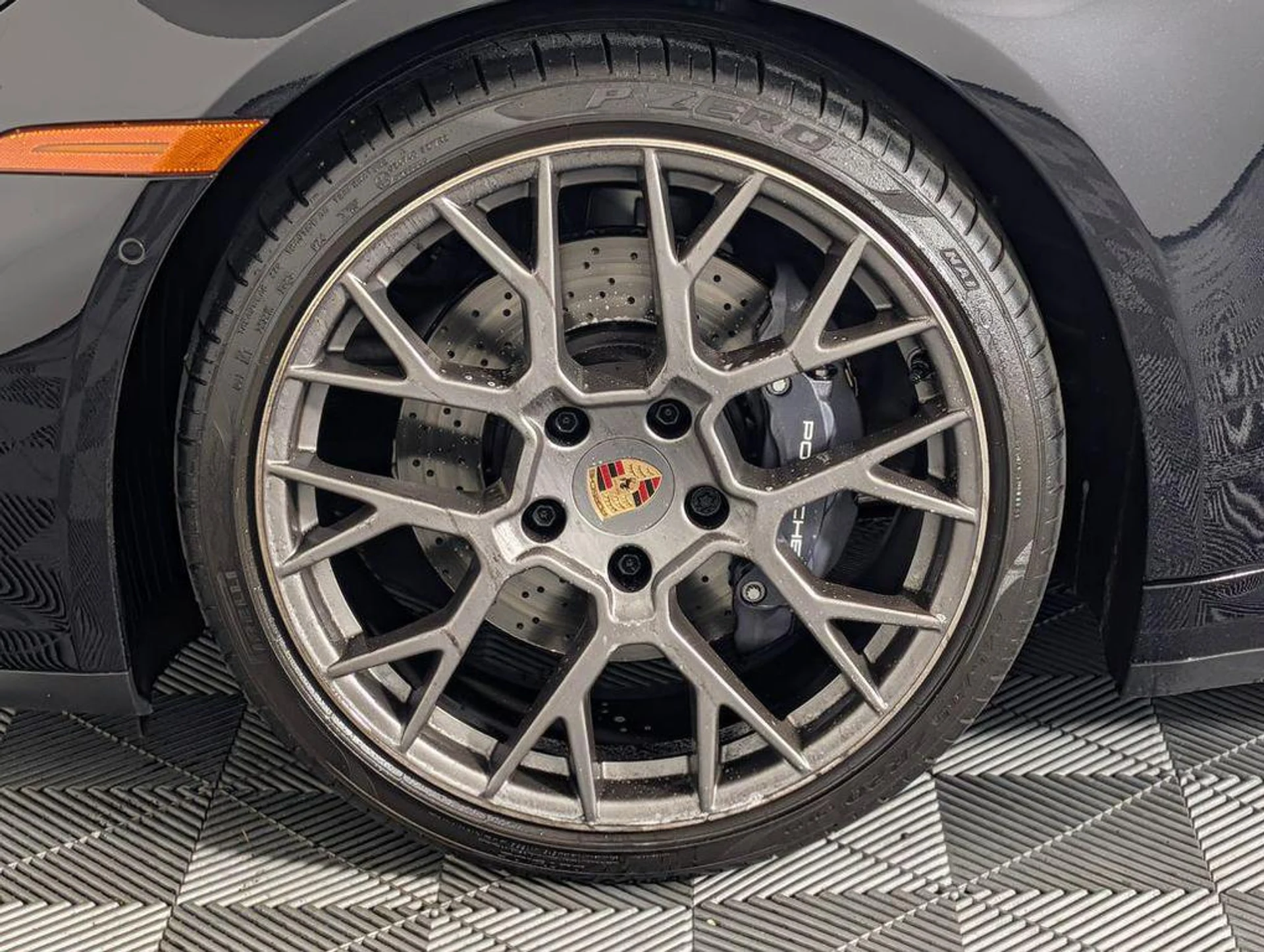 mph010_4233253856_NO_Vg_SD_822_C8_R4m4w_UW_Dwt_V_Ev_W_Yg_ad1a89a68d