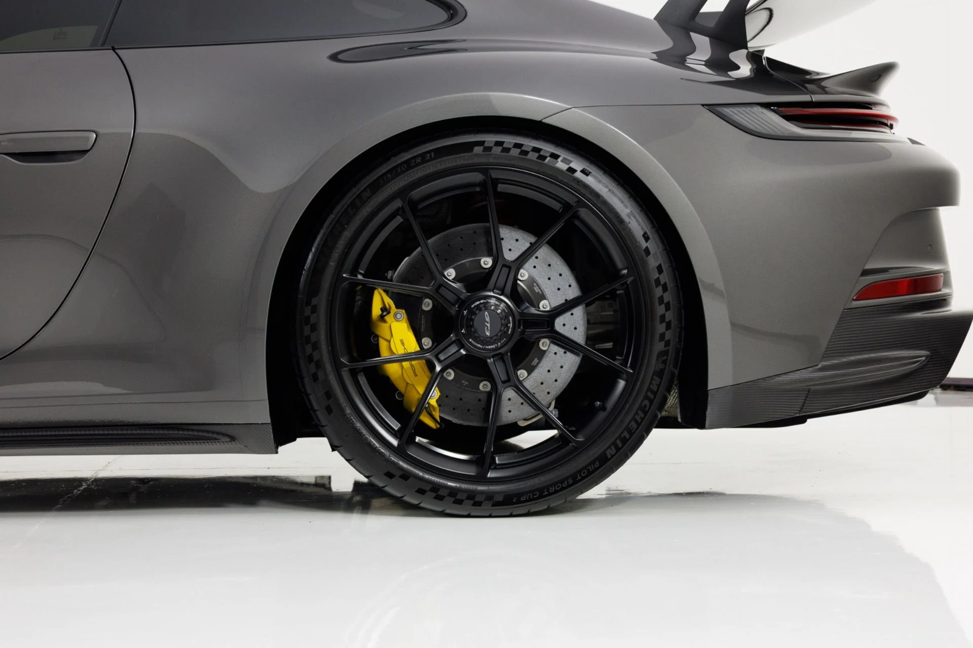 mph010_4241025369_Used_2023_Porsche_911_GT_3_1781728499_9f75d5b5c6