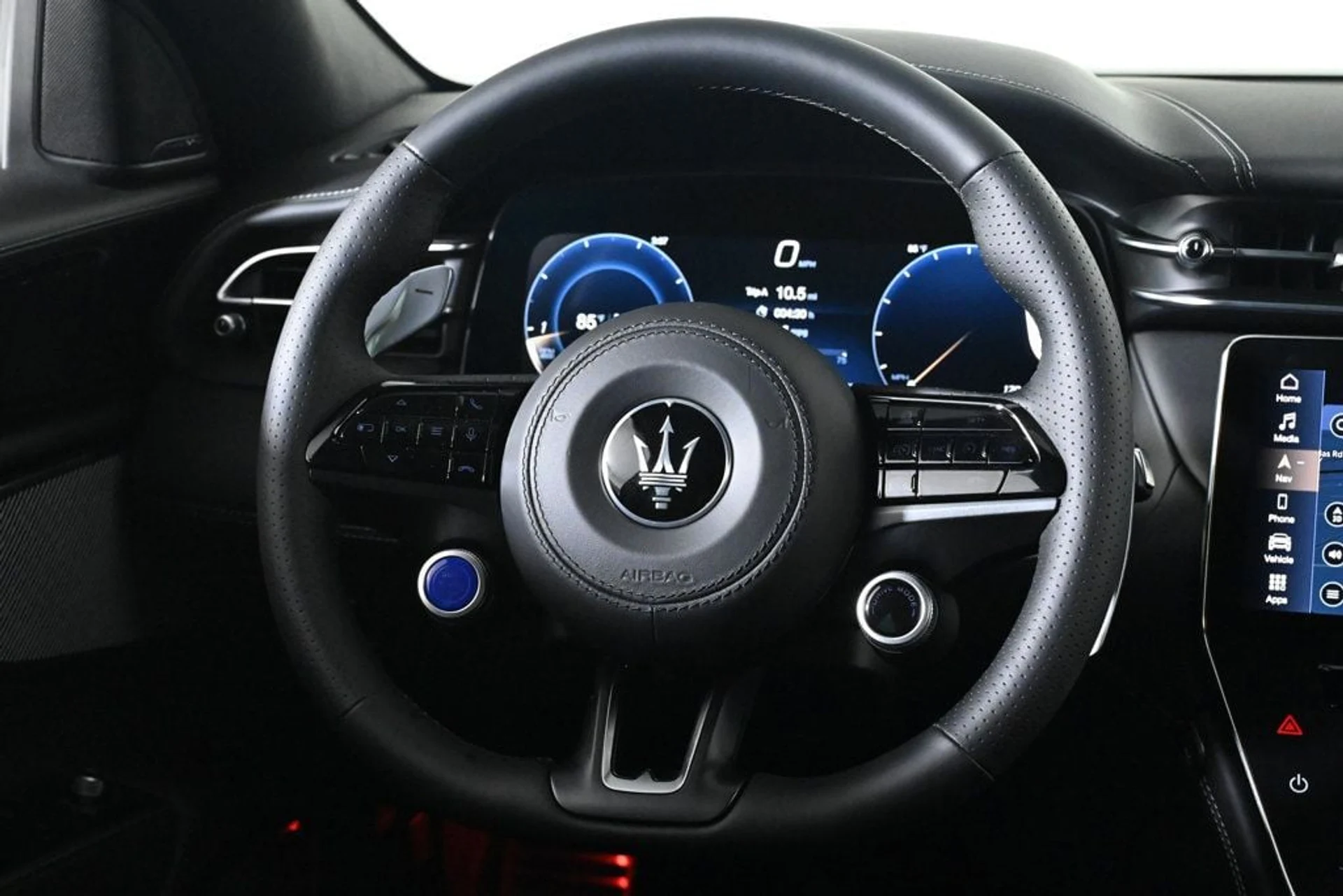 mph010_4242930434_new_2025_maserati_grecale_modenaawd_11350_22882944_10_1024_745c9aac83