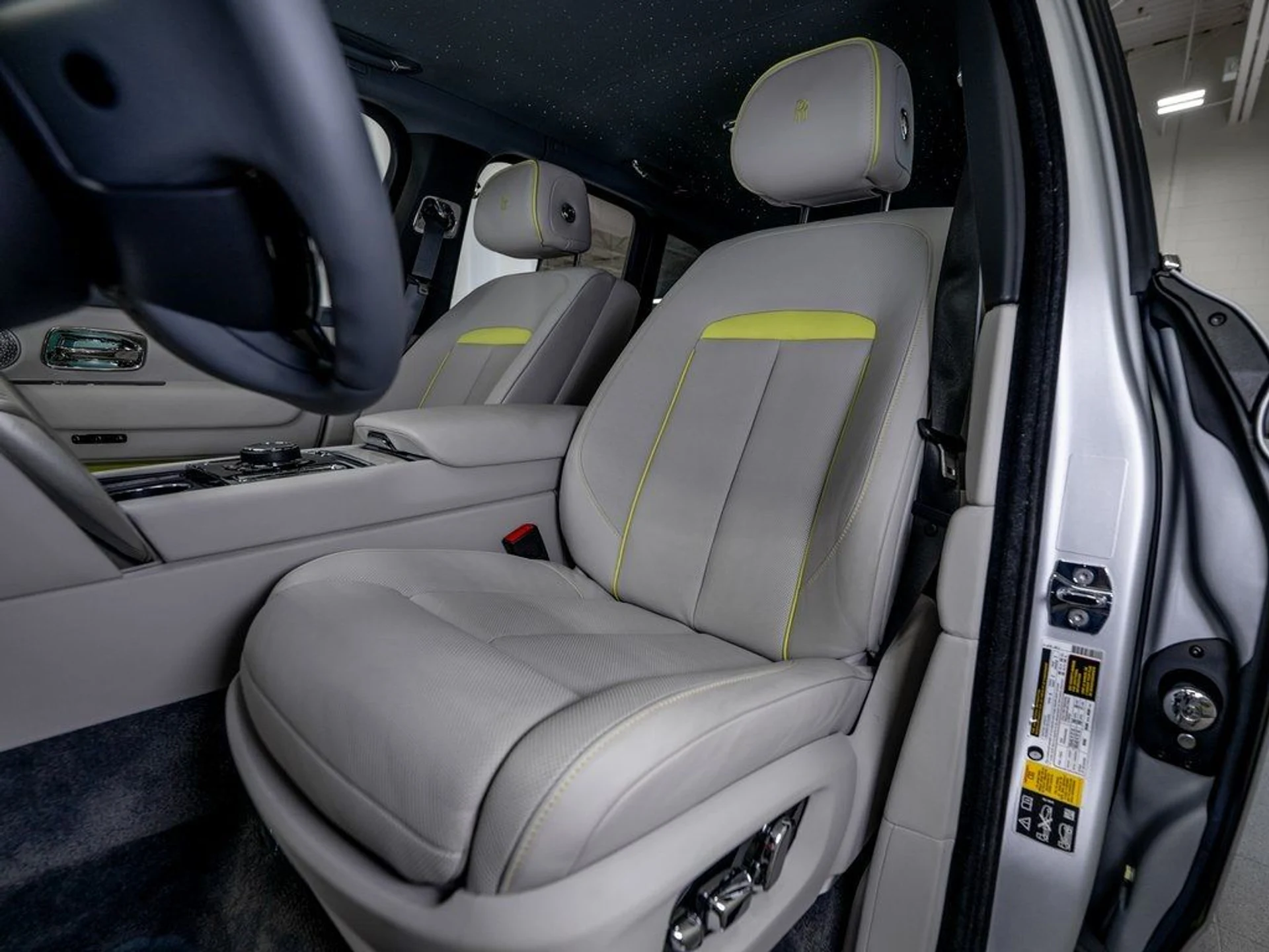 mph010_4244776259_image_11_aef5318249