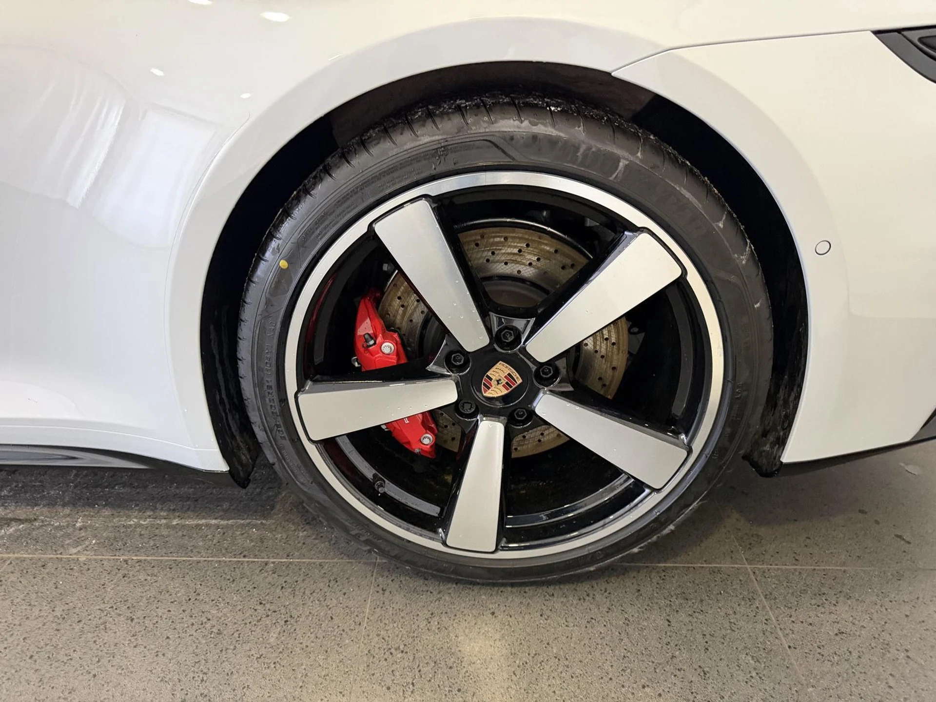 mph010_4245774498_534c14d5475bea32148a910b487fa840x_e8a36b3a76