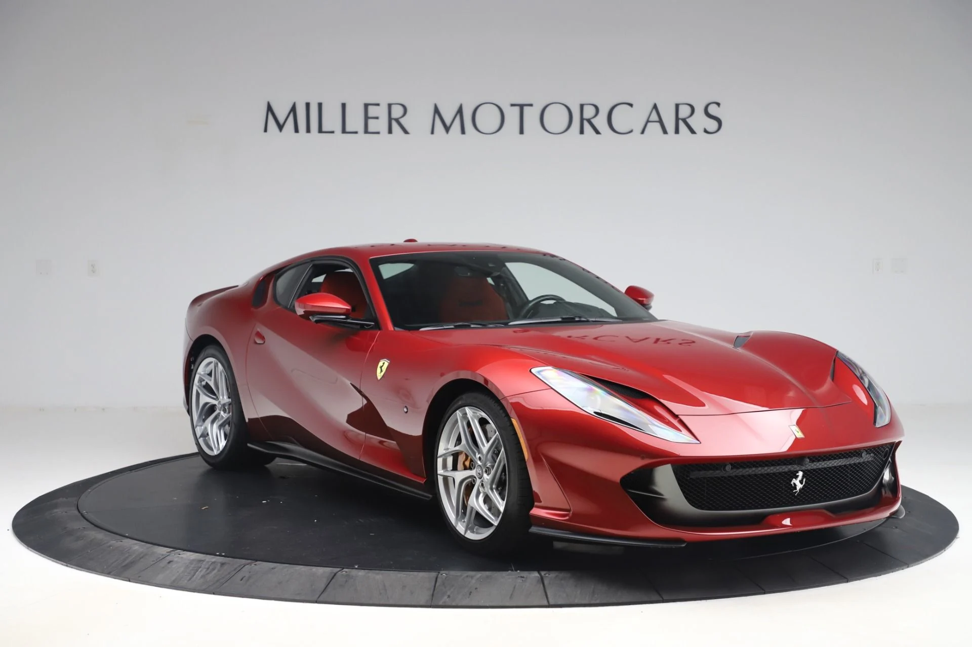mph010_4247091908_Used_2020_Ferrari_812_Superfast_1782508885_04a4d4bb6d