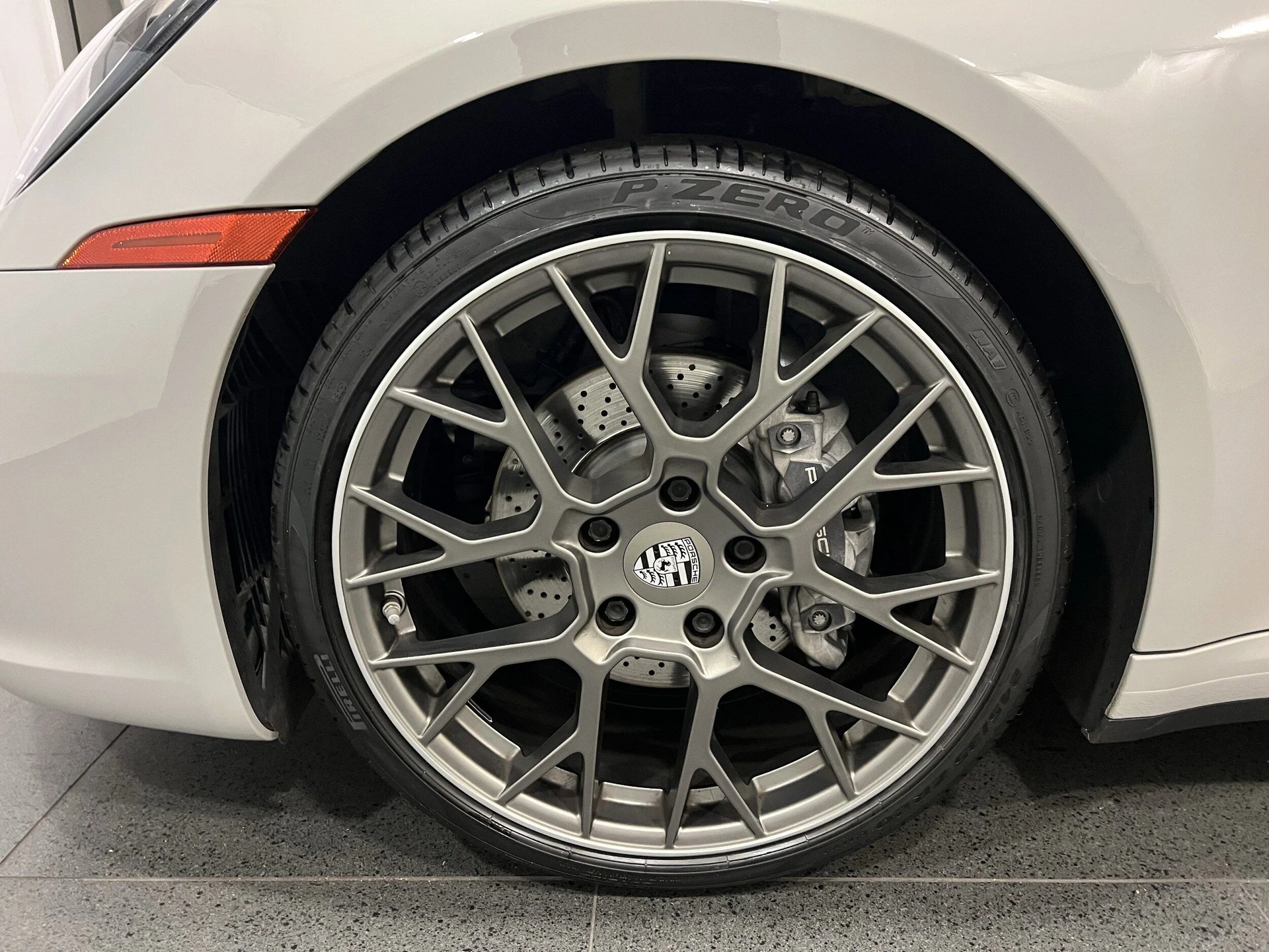 mph010_4251052052_7945f427d487a670f9f83c888057b47dx_b2b51881d1