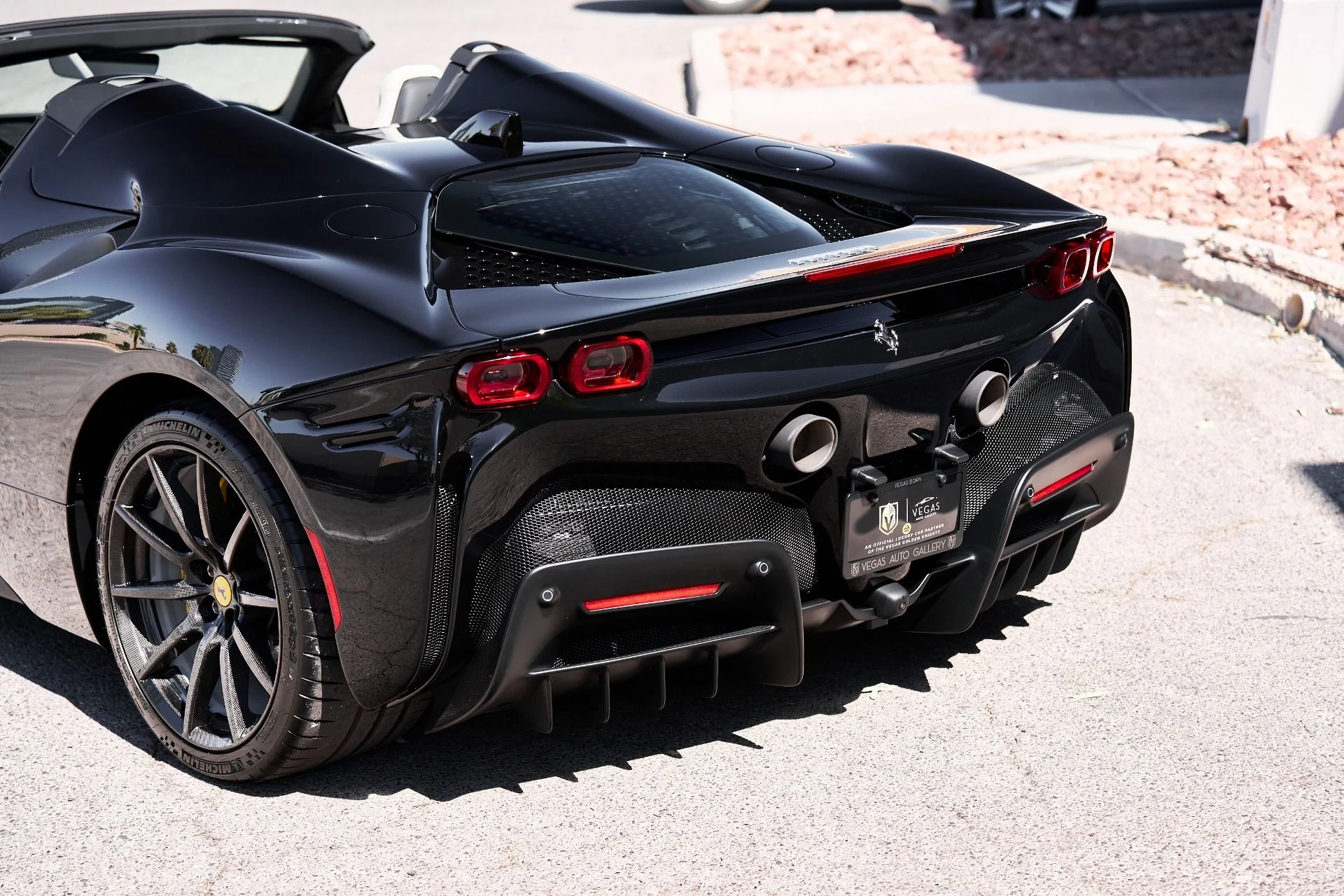 mph010_4256737630_Used_2024_Ferrari_SF_90_Spider_Base_1755223316_775f69982e
