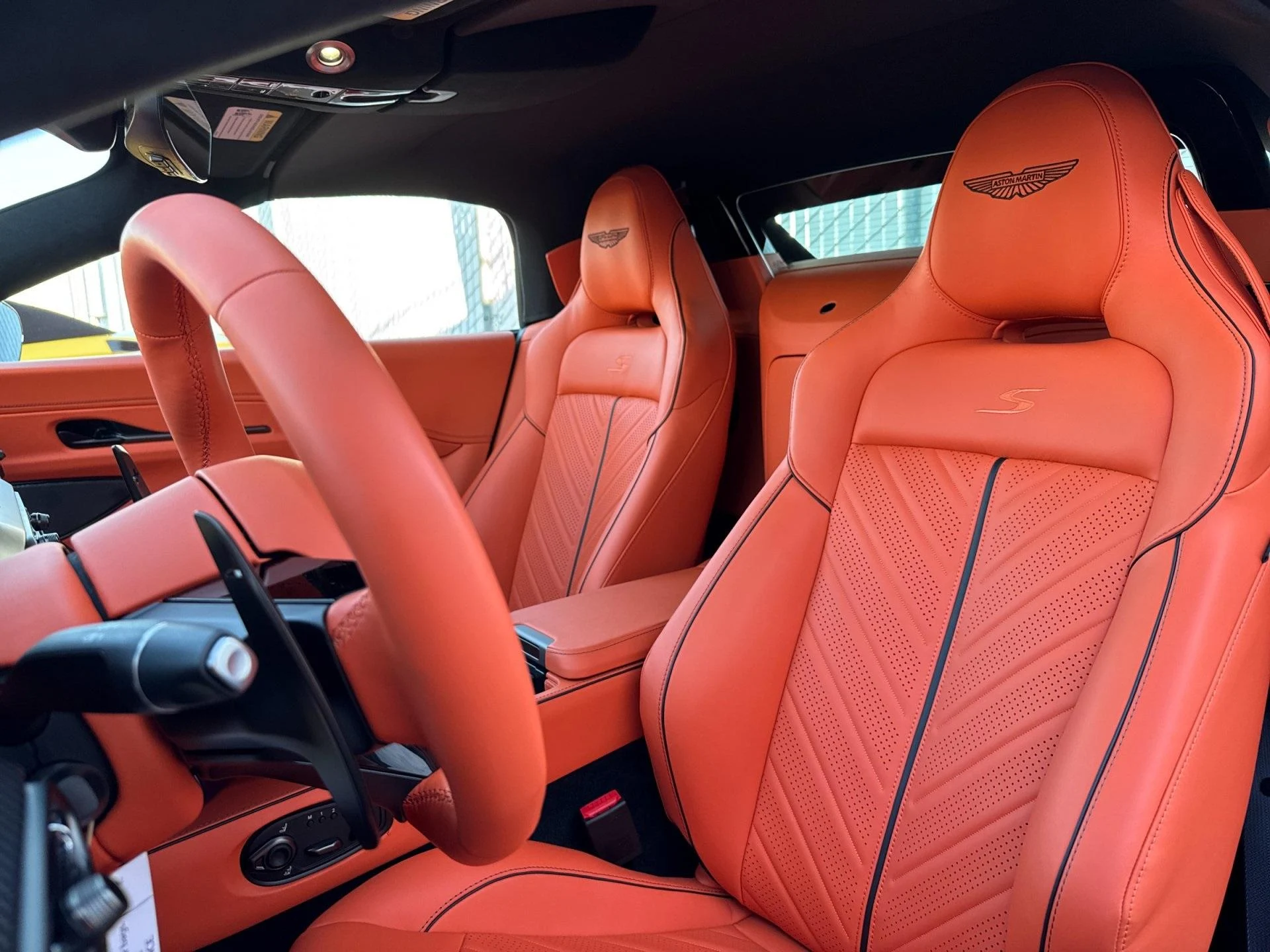 mph010_4271195338_New_2026_Aston_Martin_Vantage_S_1768403589_beebfa5461