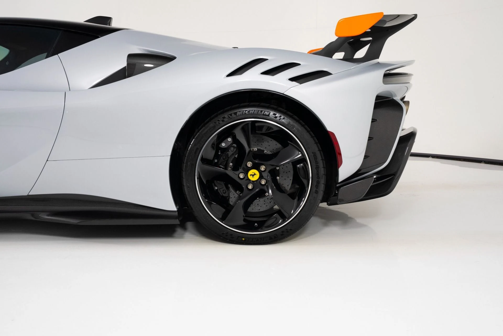mph010_4271809815_Used_2024_Ferrari_SF_90_XX_1757543670_9528ff93a2