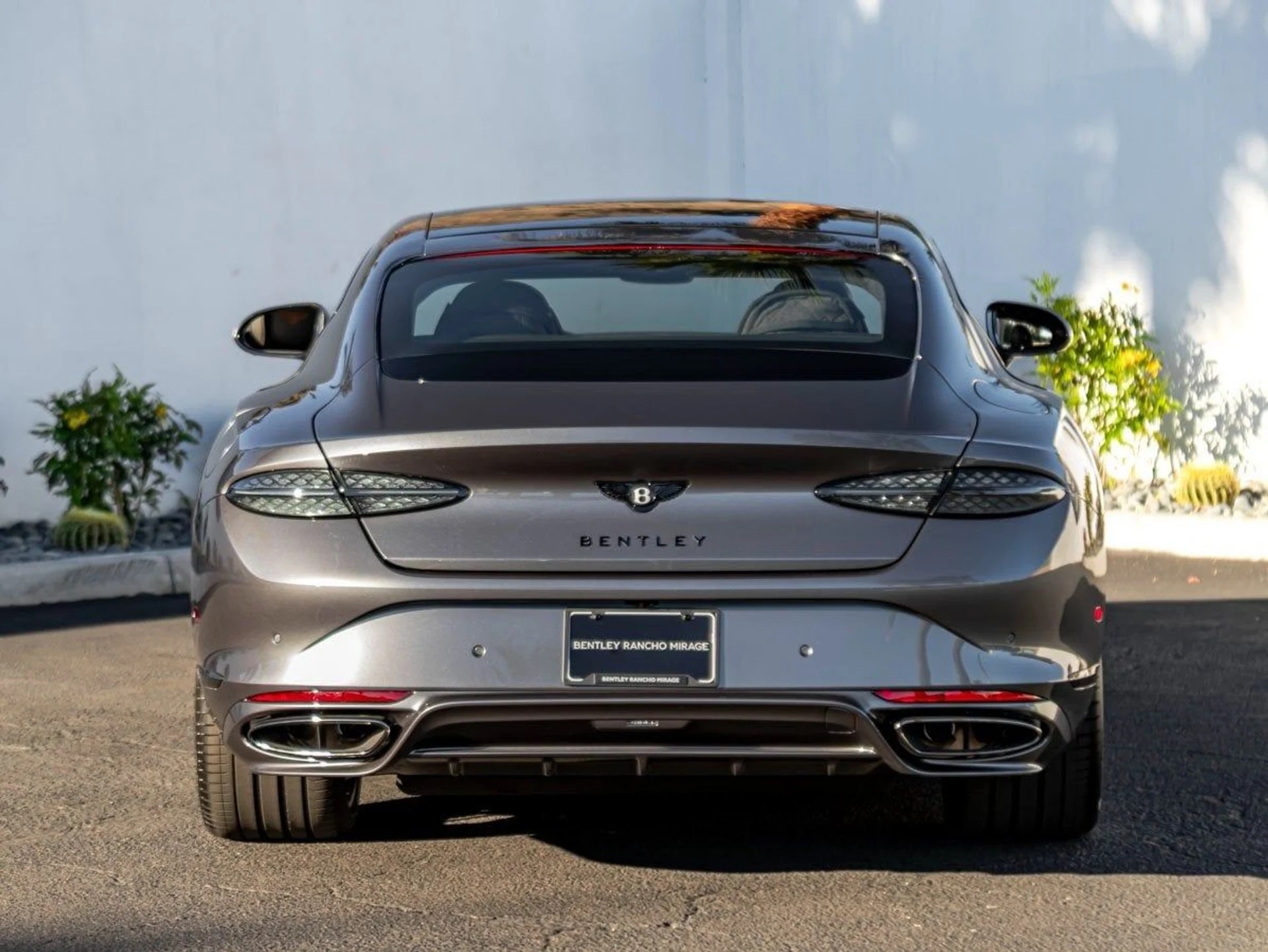 mph010_4273842302_11_a183b30bca