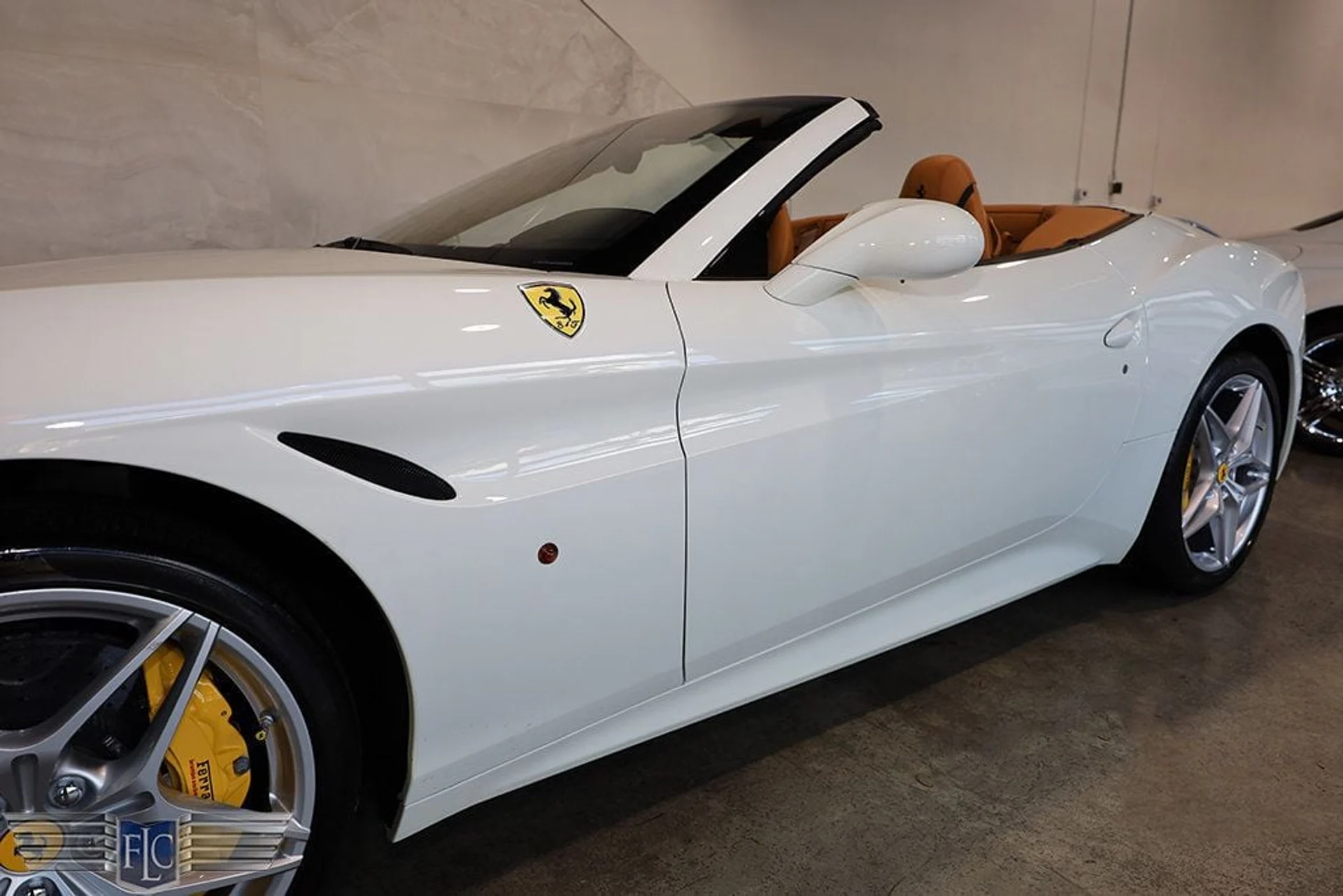 mph010_4274757827_used_2015_ferrari_california_t2drconvertible_9689_22995447_11_1024_3280caaaed