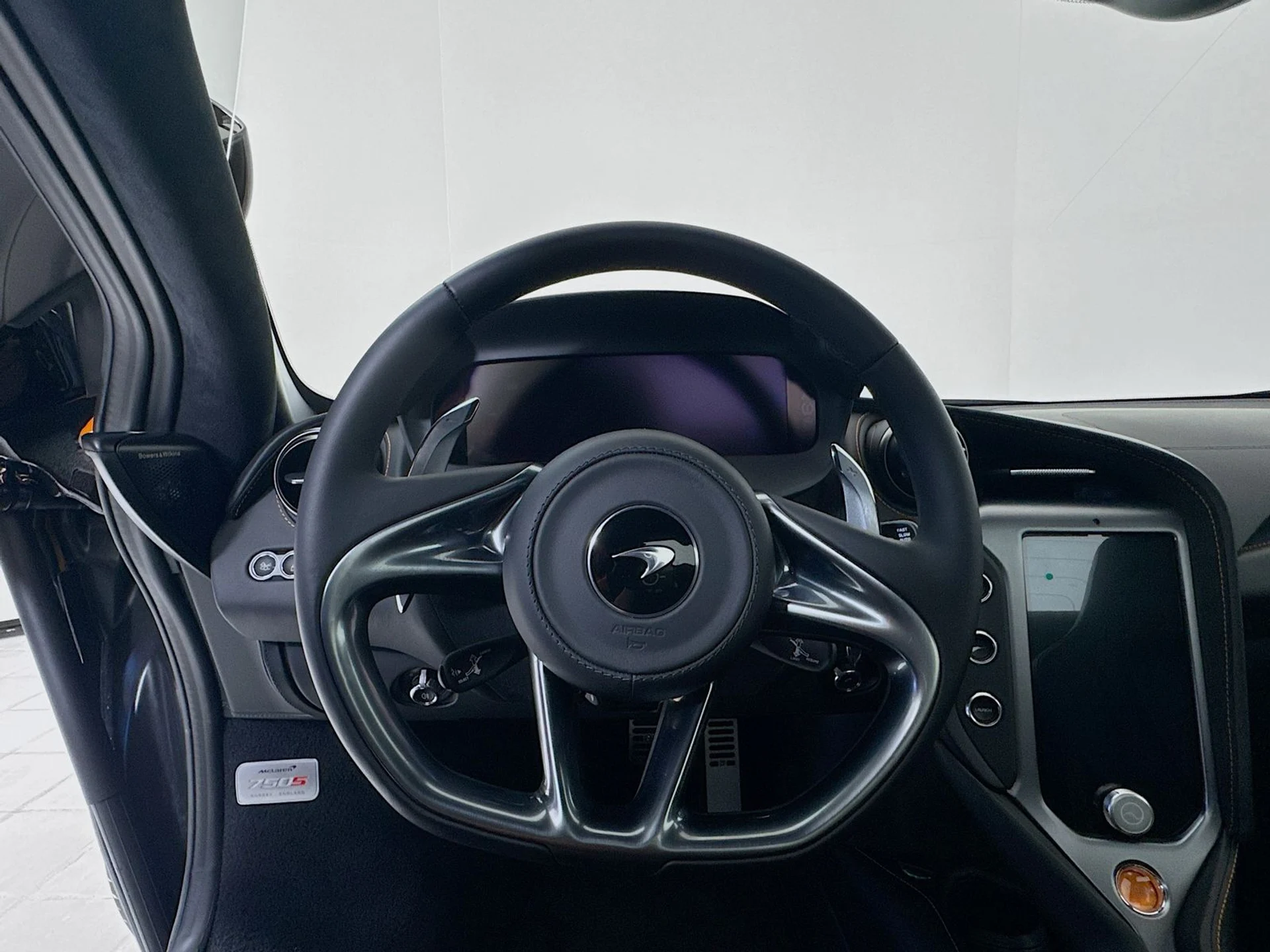 mph010_4275846874_b2b98b604c20fb07aab9d6ee0ac2642ex_a95544b109