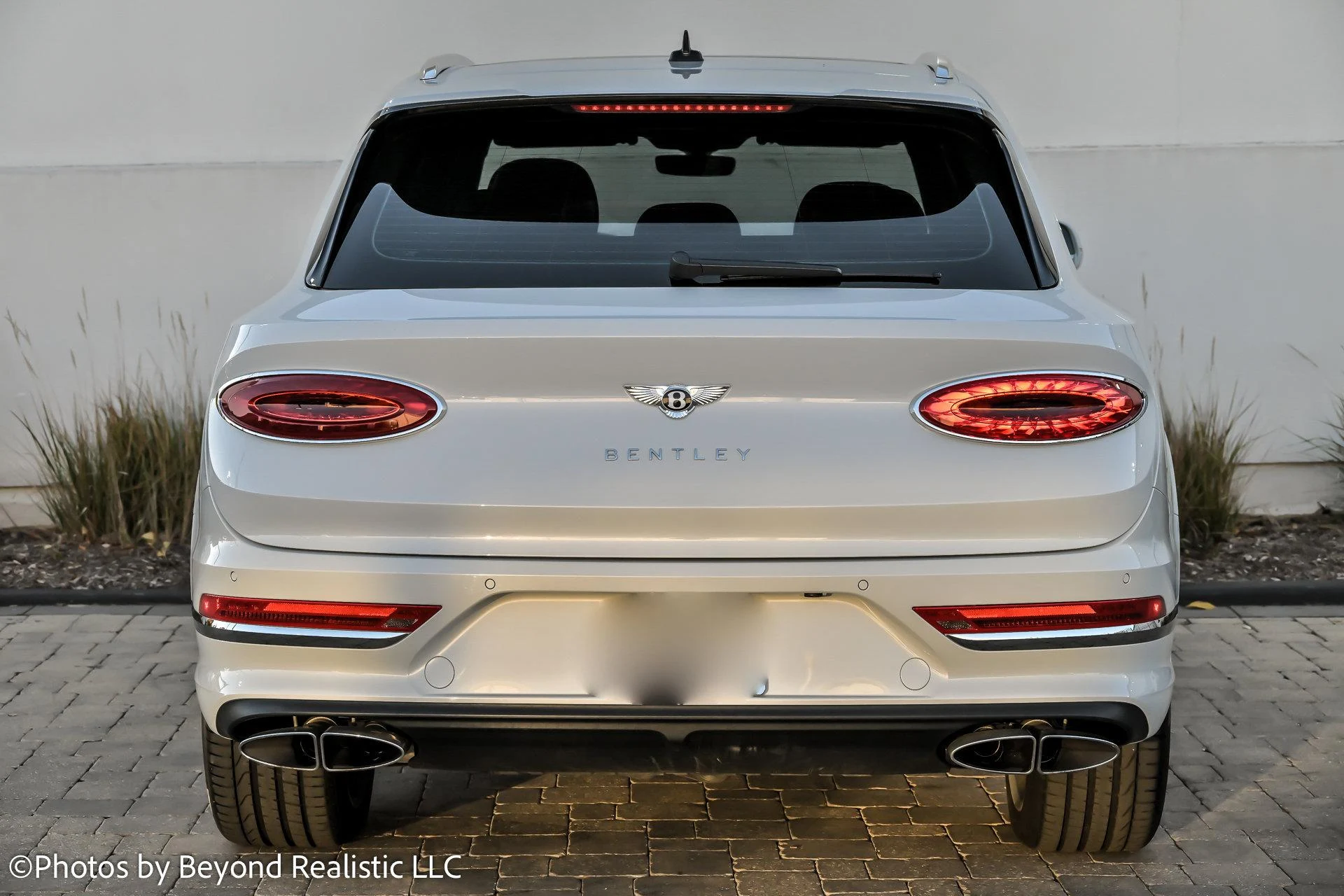 mph010_4276200773_Used_2019_Bentley_Bentayga_V8_1764407869_9b376610ae