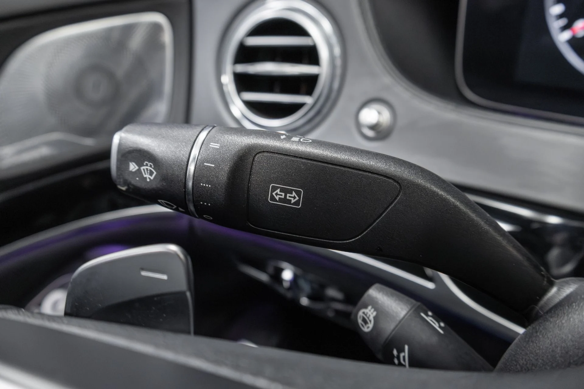 mph010_4278032256_Used_2019_Mercedes_Benz_S_Class_Maybach_S_650_1763220768_fb56fd2dc2