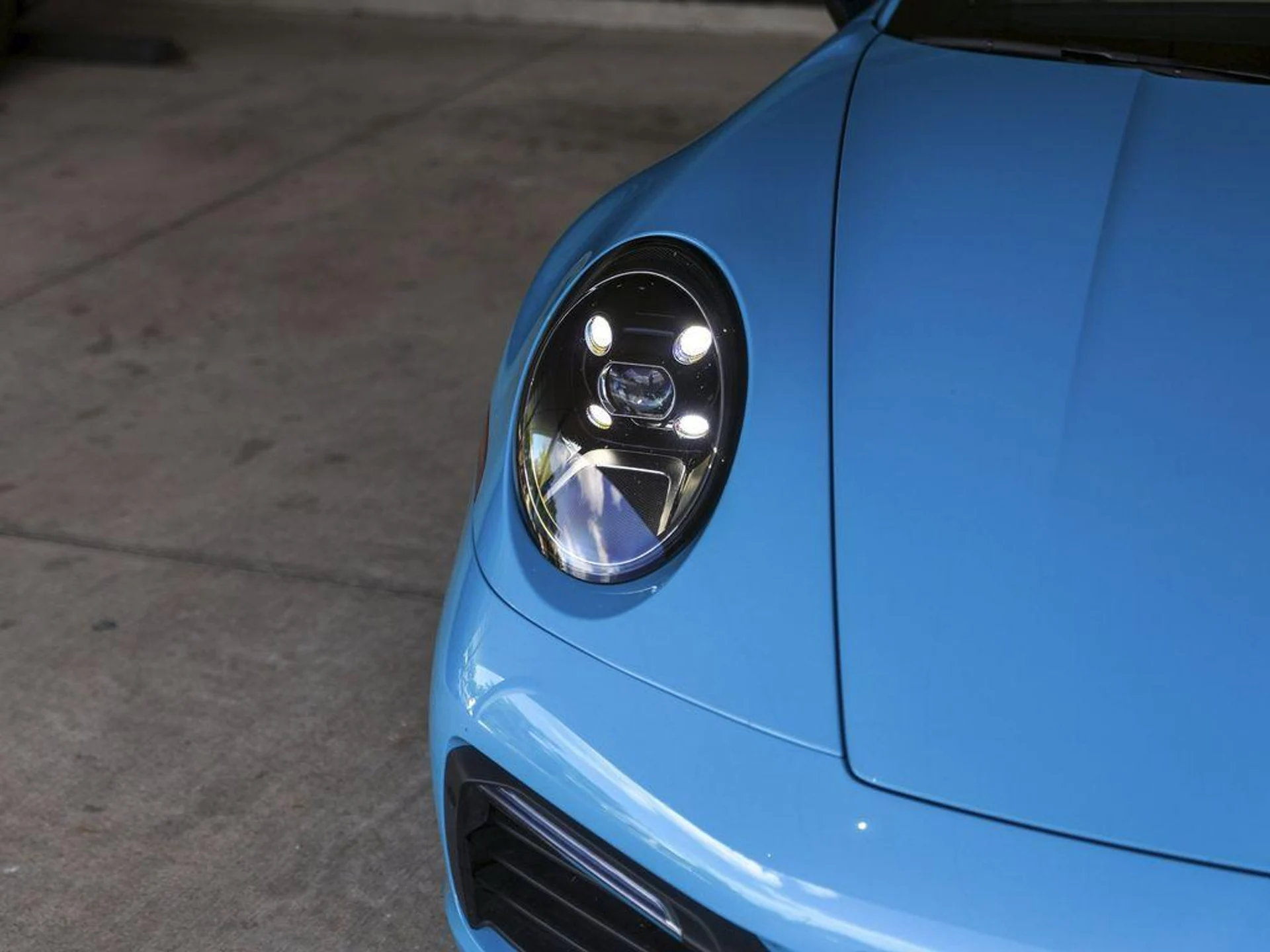 mph010_4287294104_LO_1_P_Uv_TB_Sp7_g0h7nv8iarm3_eo_3c26902b90