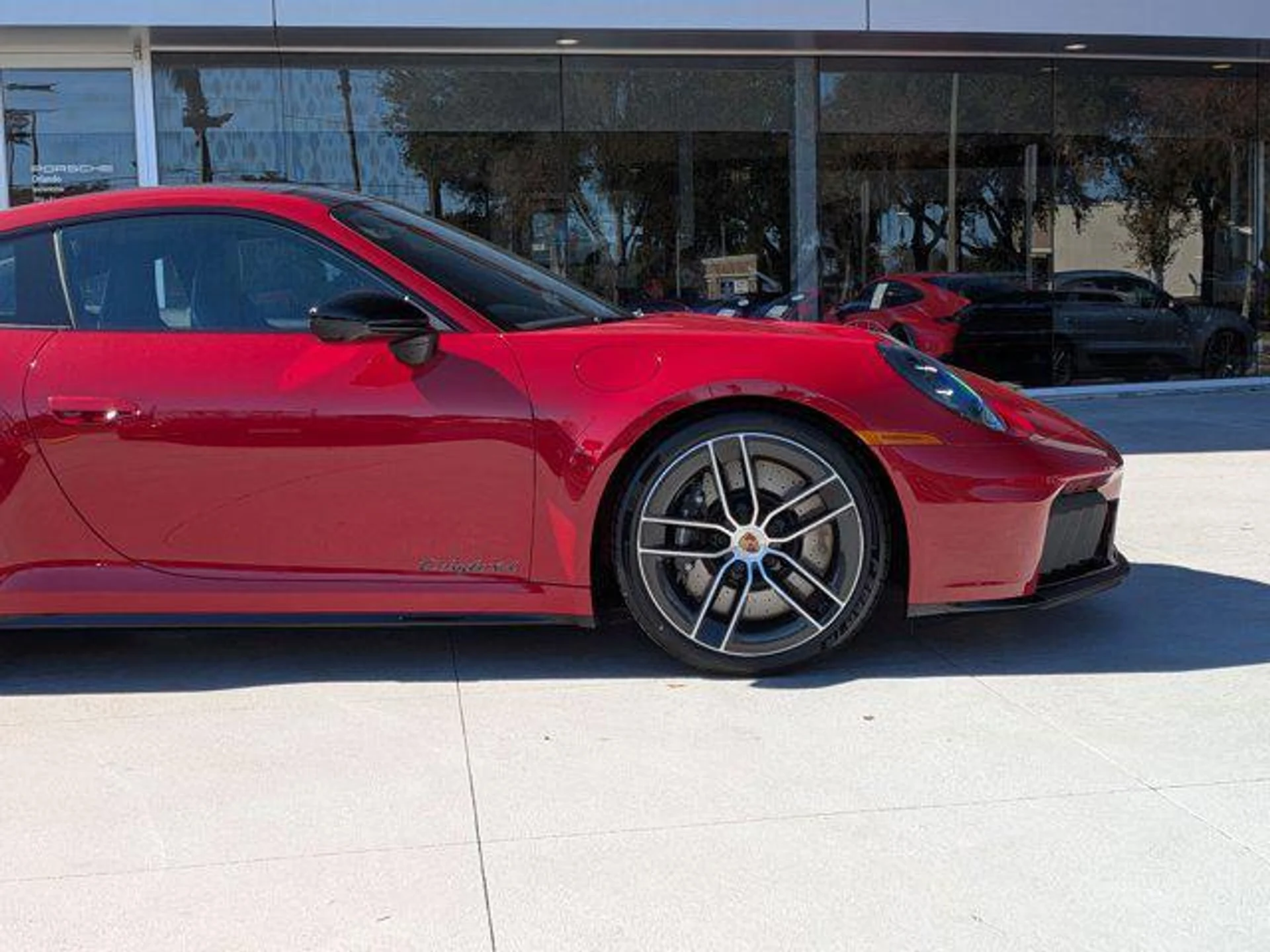 mph010_428902372_9_Xfgb_Yr_Kr_QSEA_HWU_Cty_AV_875z_I_e210e42589