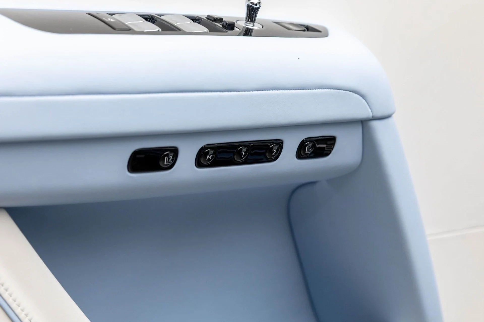 mph010_431841395_11_0c6648ec7a