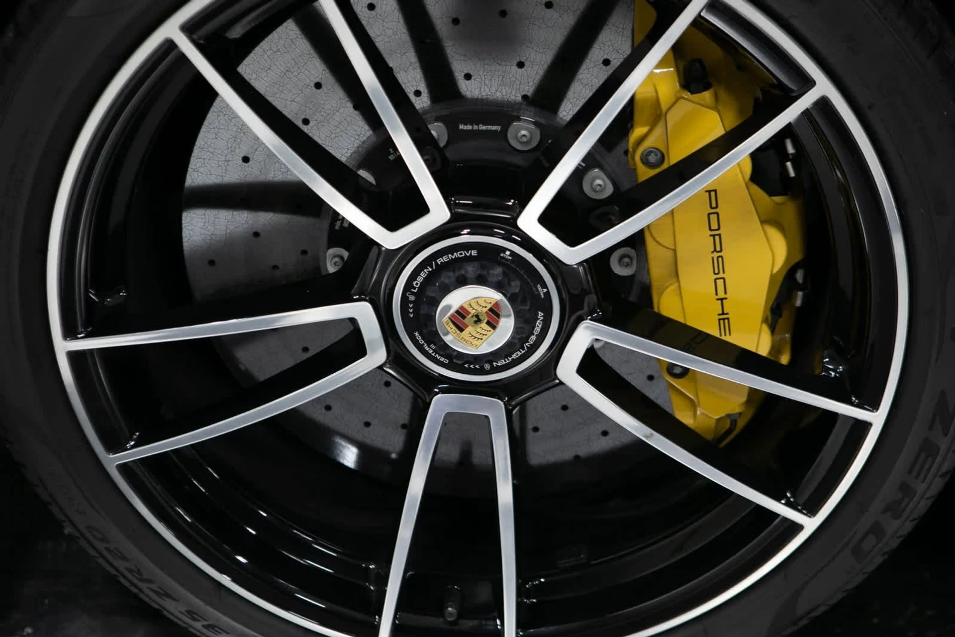 mph010_433919014_8aa7571893f84c0f025fc6353b6ece58x_da998ddca2