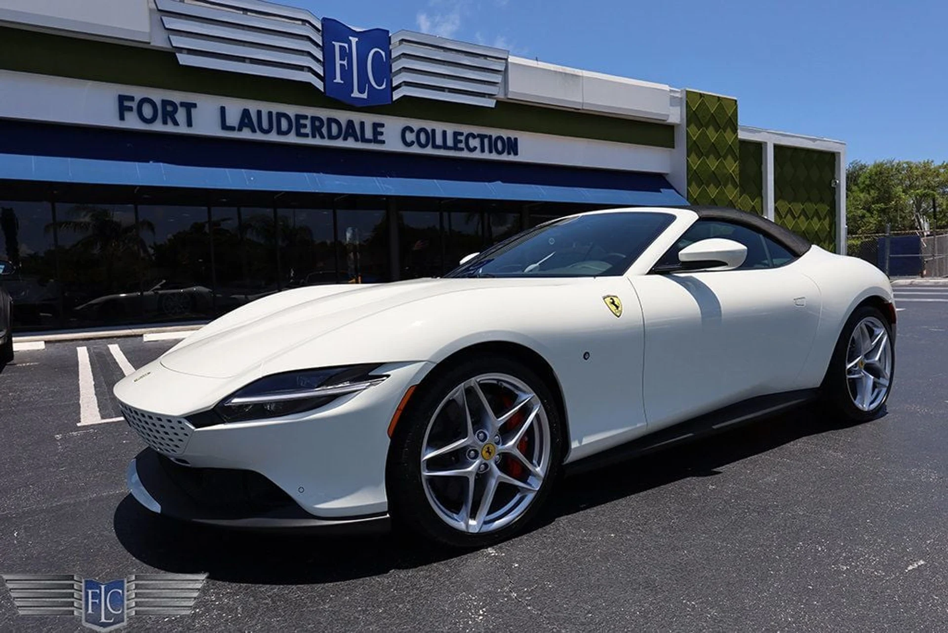 mph010_434168464_used_2025_ferrari_roma_spider_convertible_6305_22870427_11_1024_cb20670898