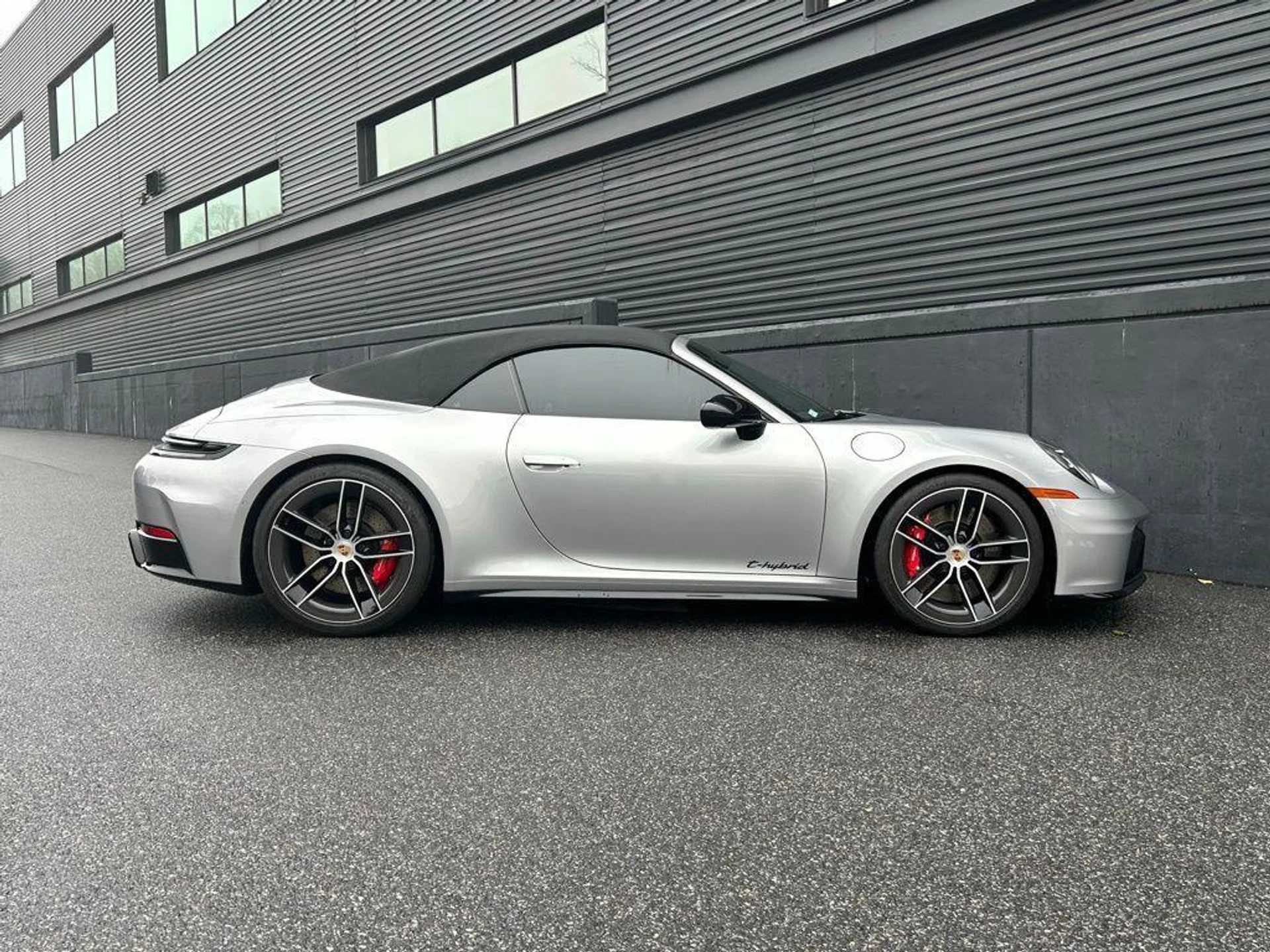 mph010_435730506_HX_3iz_XUTR_6_T_Evb8_Zu735_DRL_5k_b3929d2924