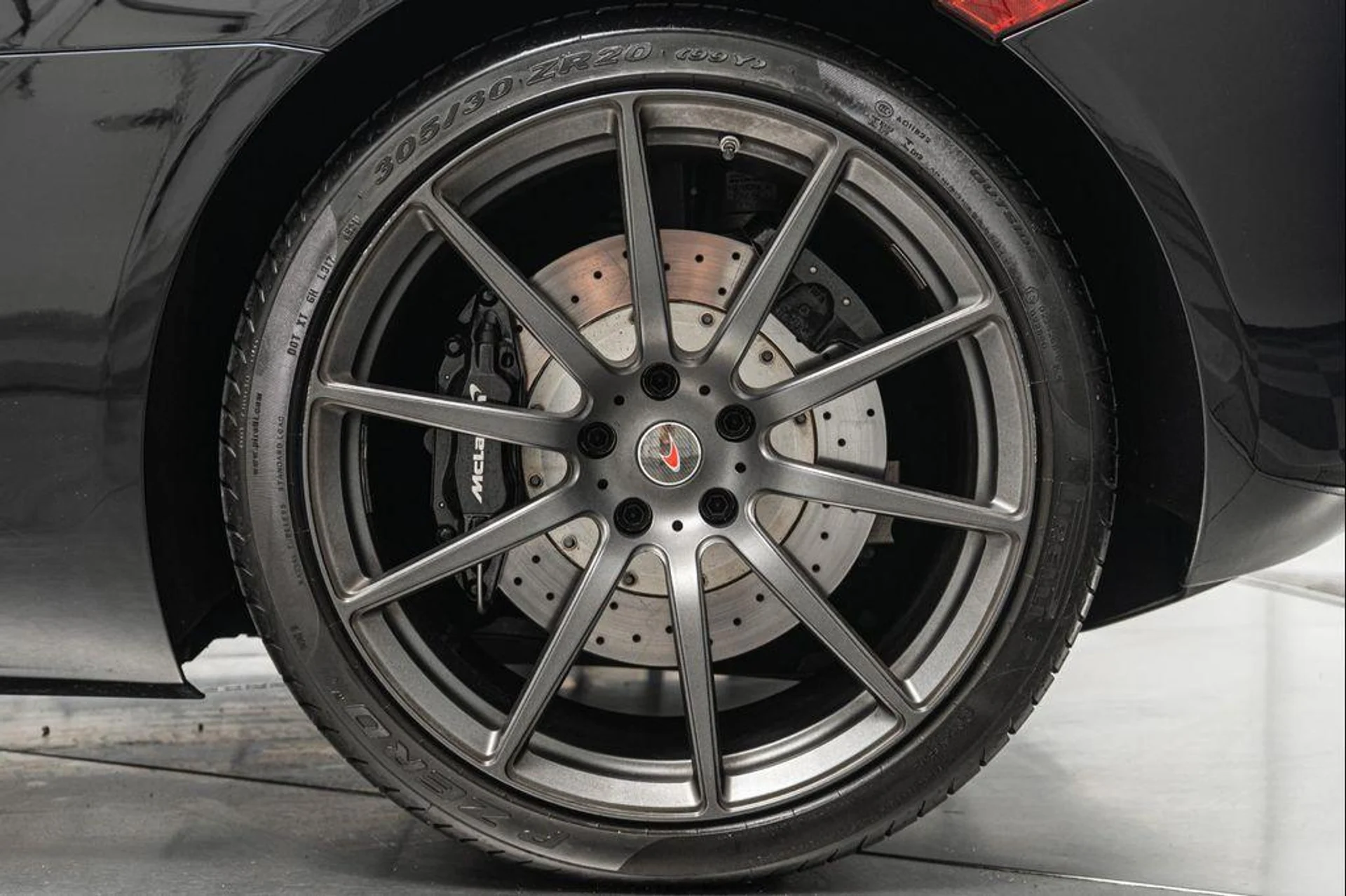 mph010_440076867_e_Wh5_R80z3gl_TBJ_Ws_N1_Z_r_IK_Vk_TY_0d70260d52